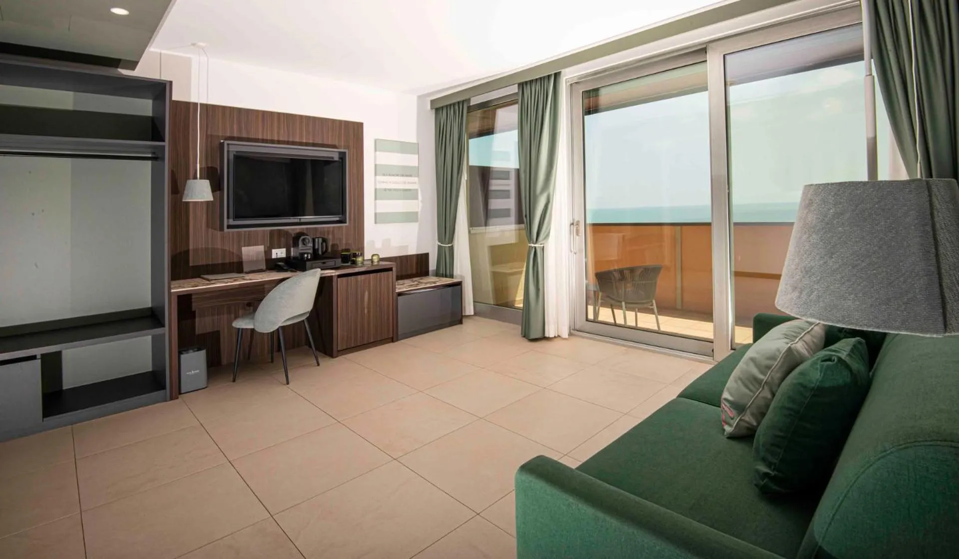 Seating area in Hotel Europa Lignano