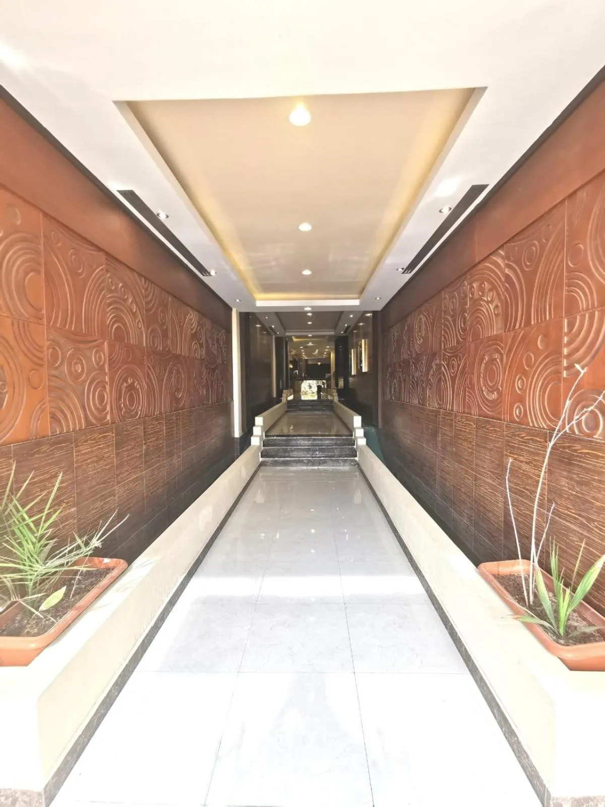 Facade/entrance in Ashbonh Hotel Suites