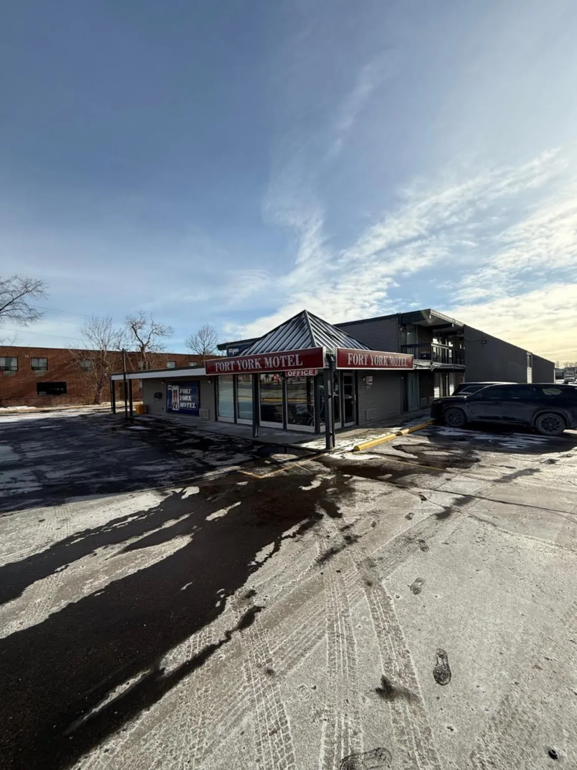Property building in Fort York Motel