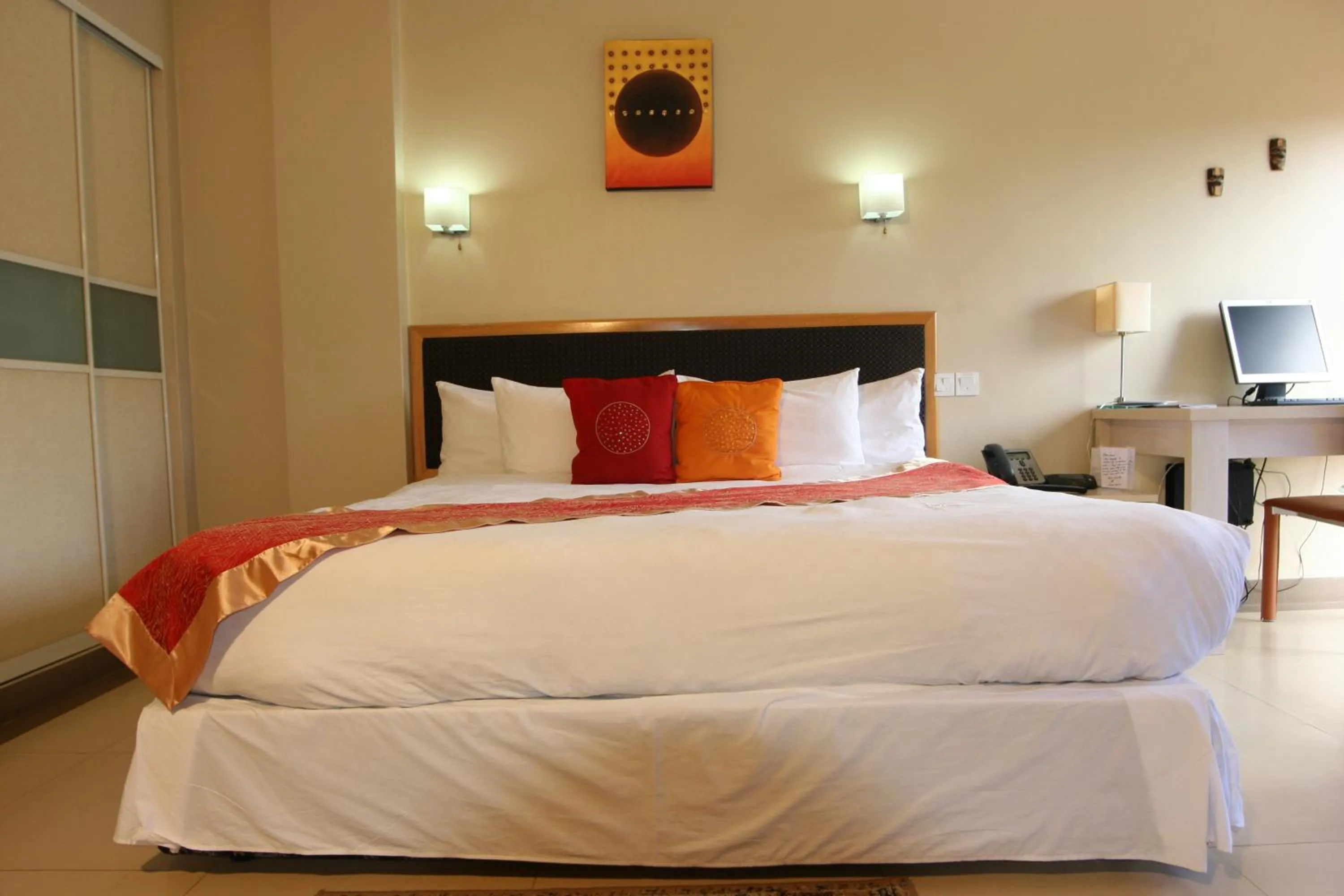 Bed in Metropole Hotel Kampala