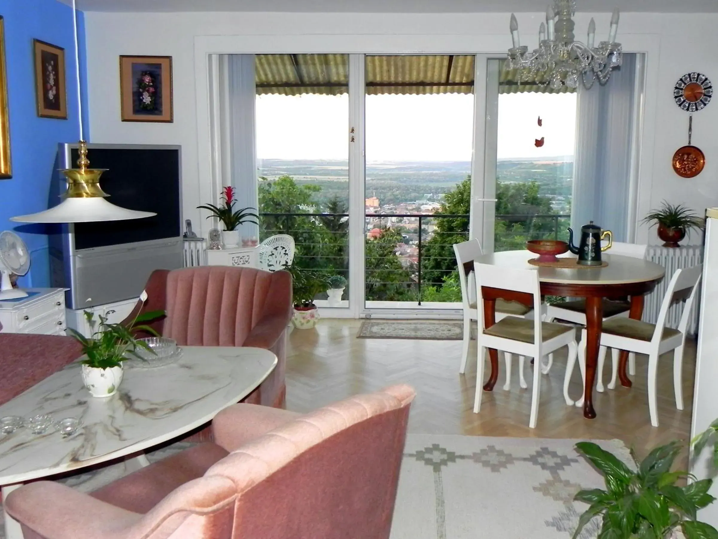 Tulipán Panoráma Apartman Tulipán Panoráma Apartman