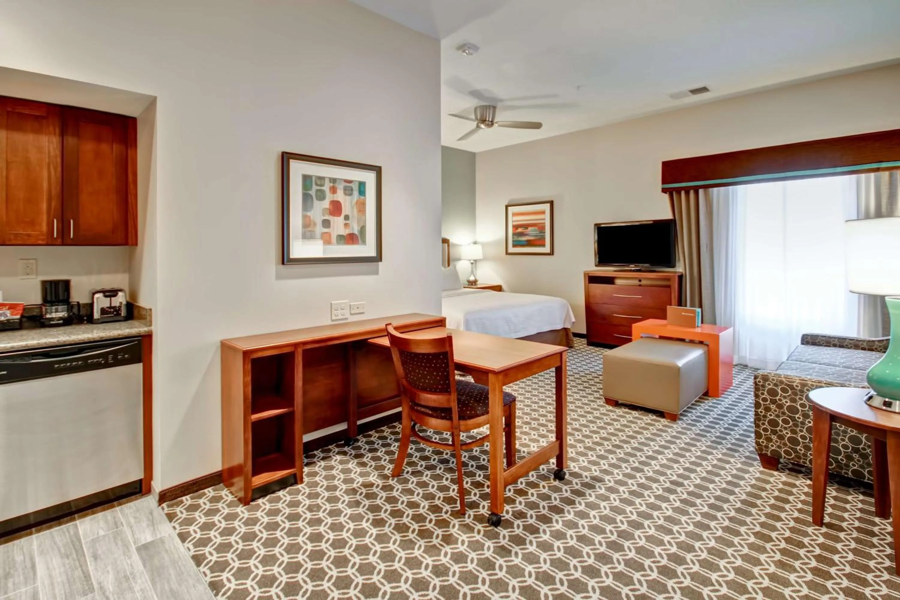 Bed in Homewood Suites by Hilton Greeley