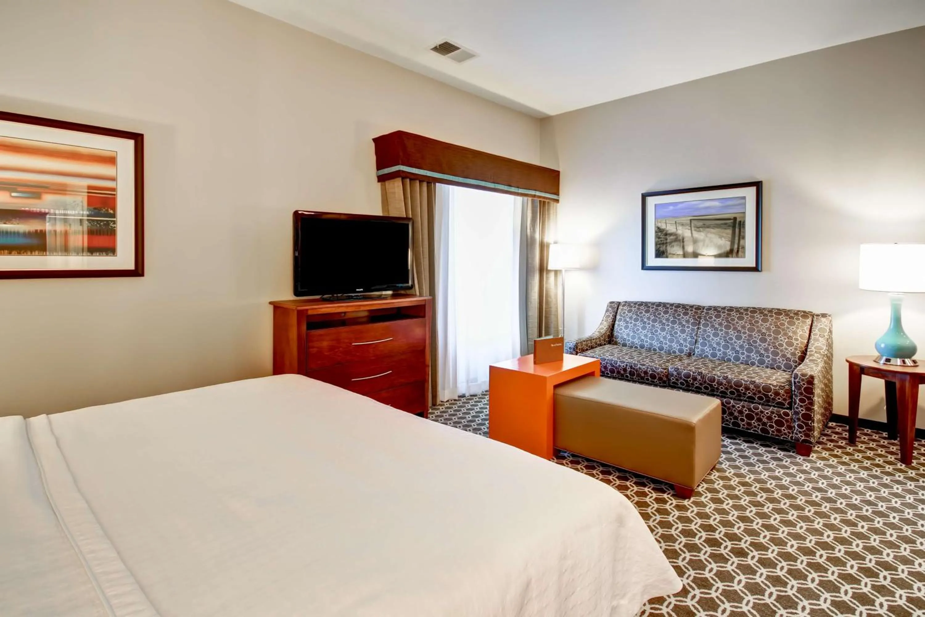 Living room, Bed in Homewood Suites by Hilton Greeley