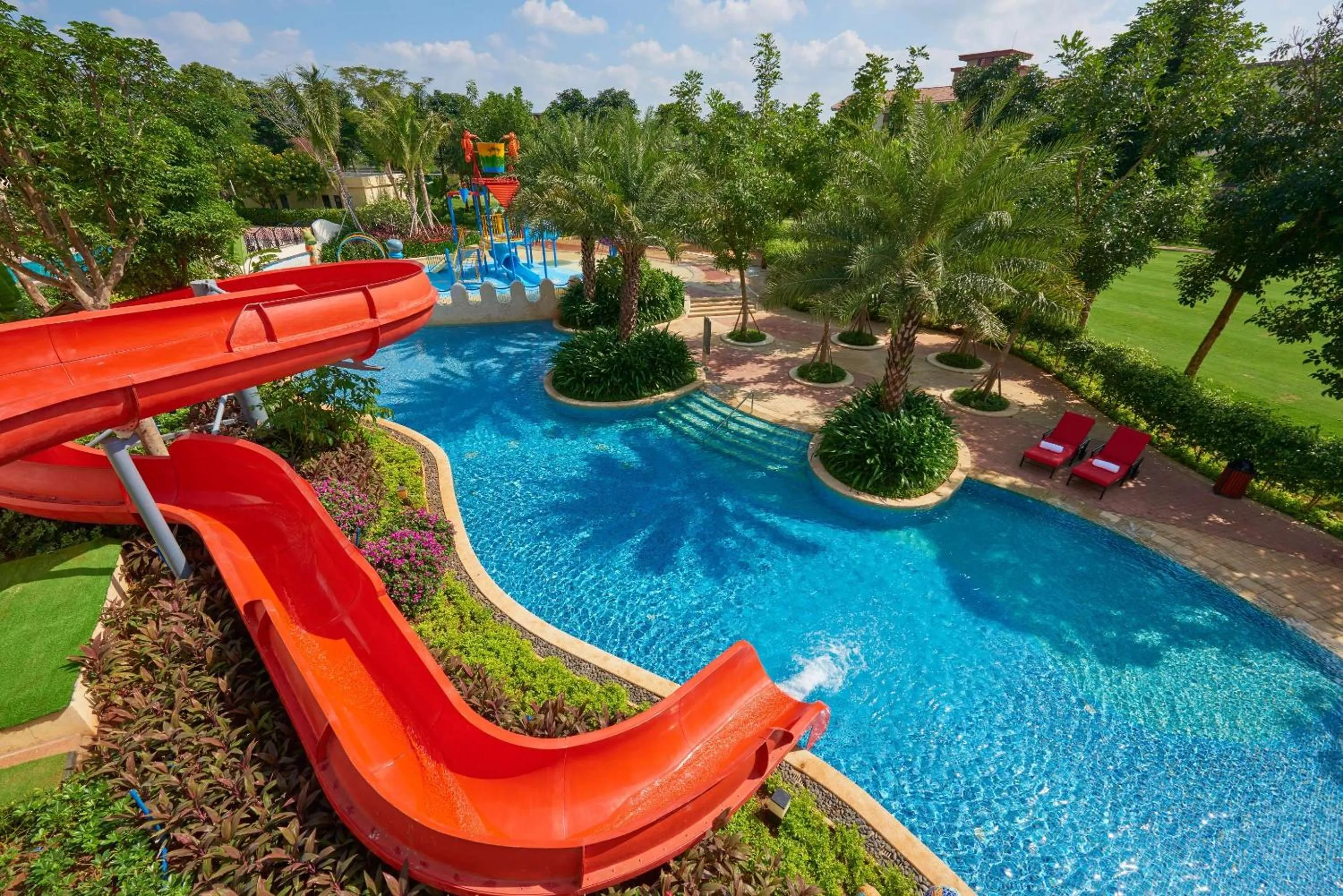 Pool view in DoubleTree by Hilton Haikou Chengmai