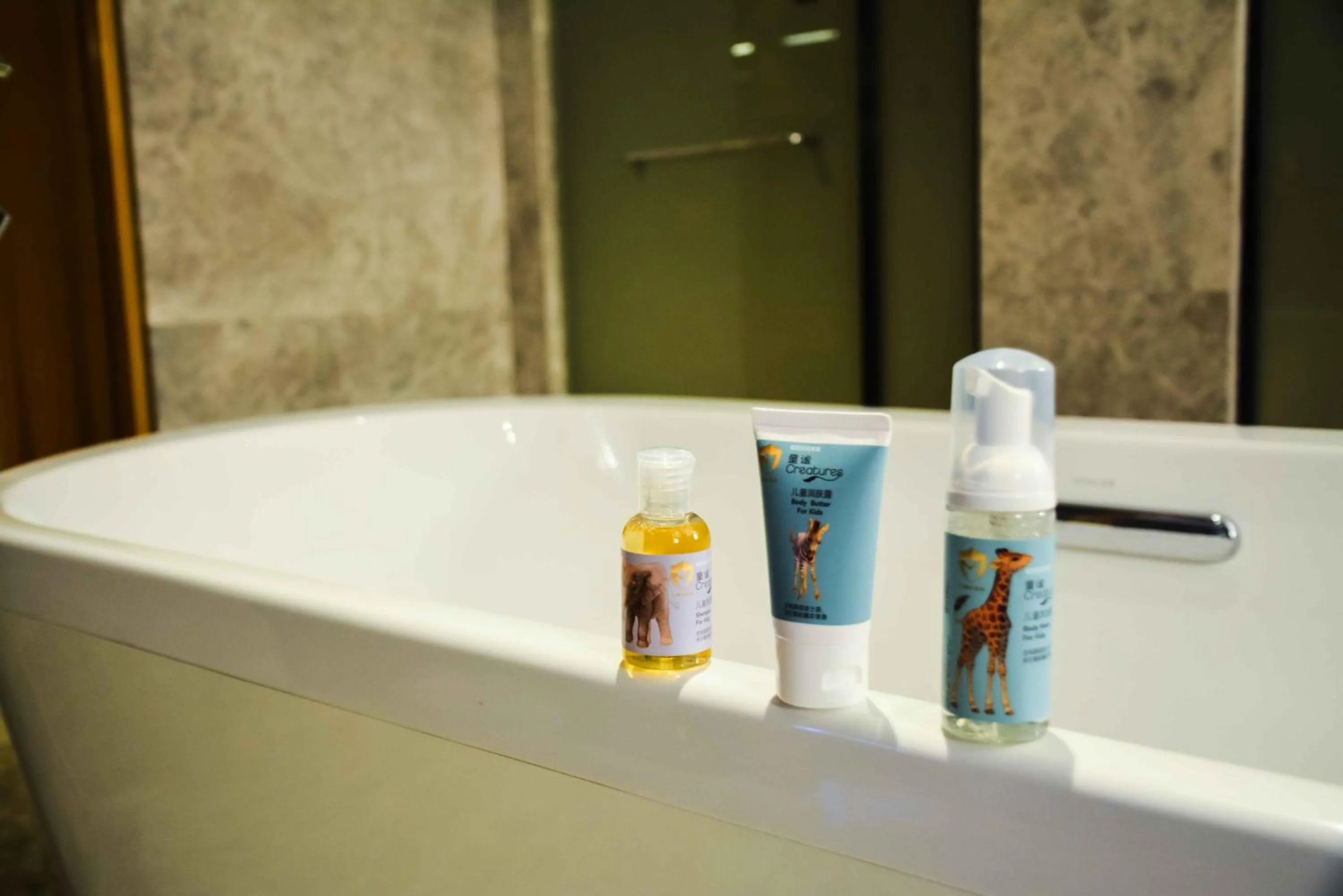 children in Hilton Urumqi