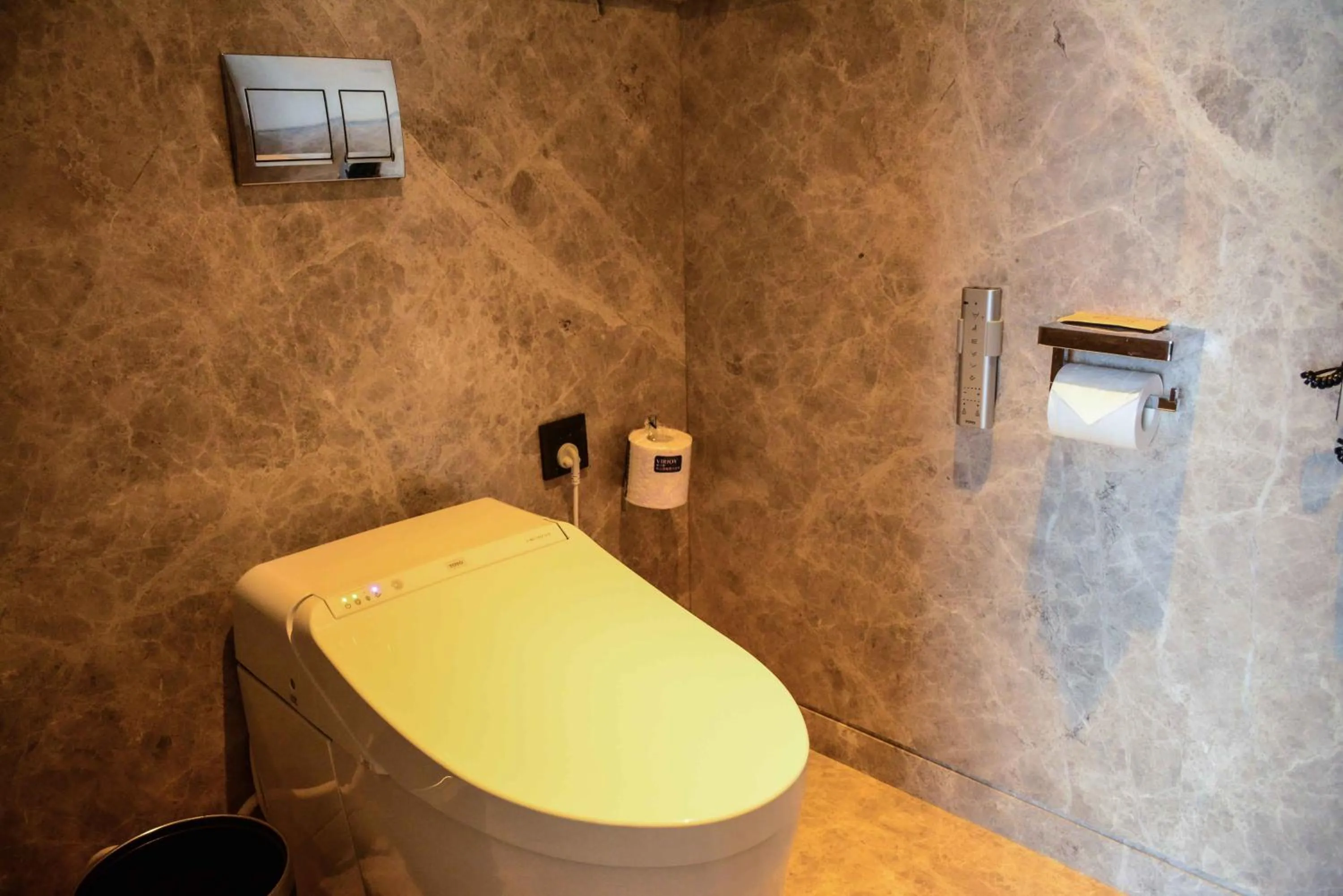 Toilet in Hilton Urumqi