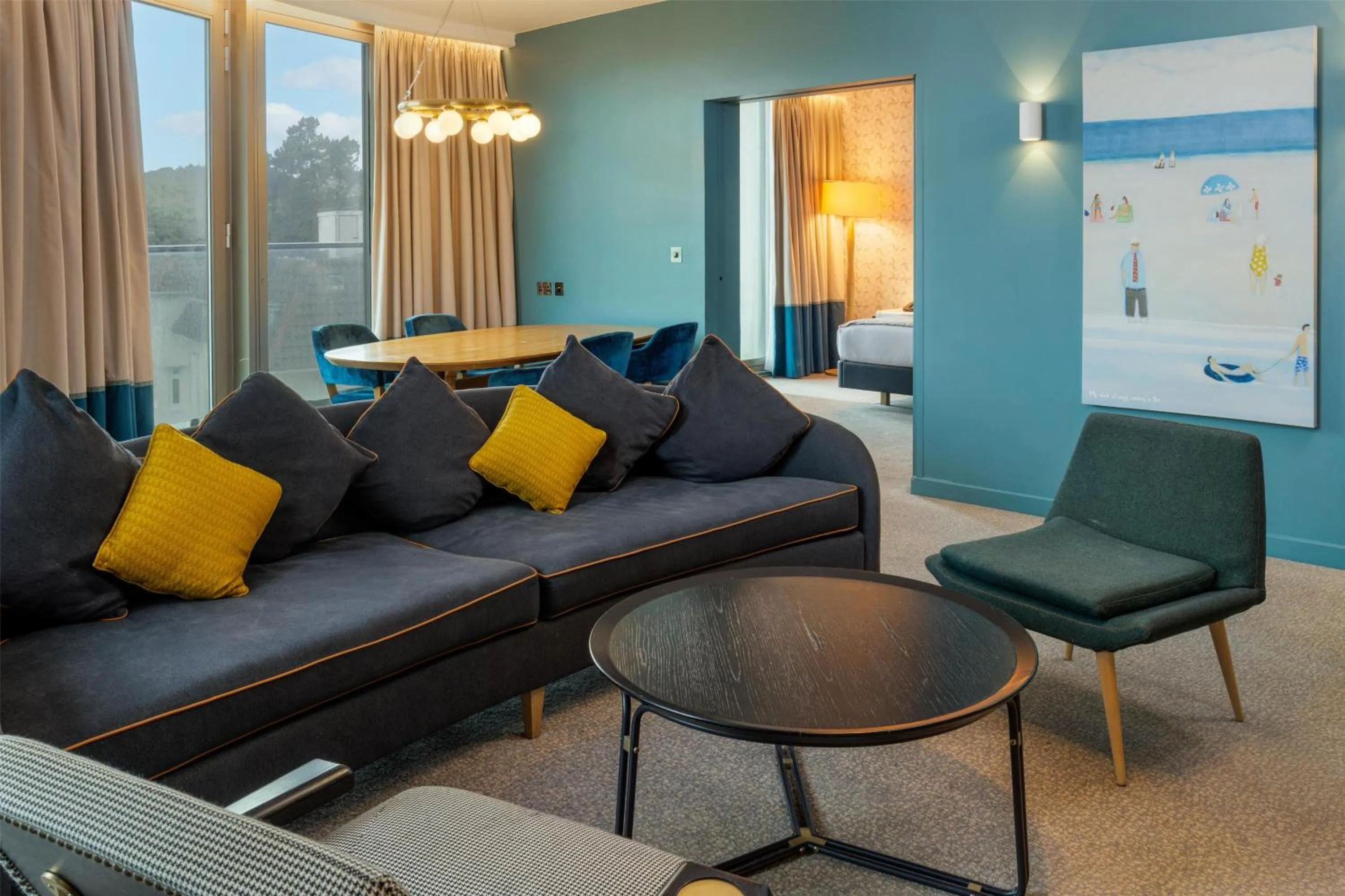 Living room in Hilton Bournemouth