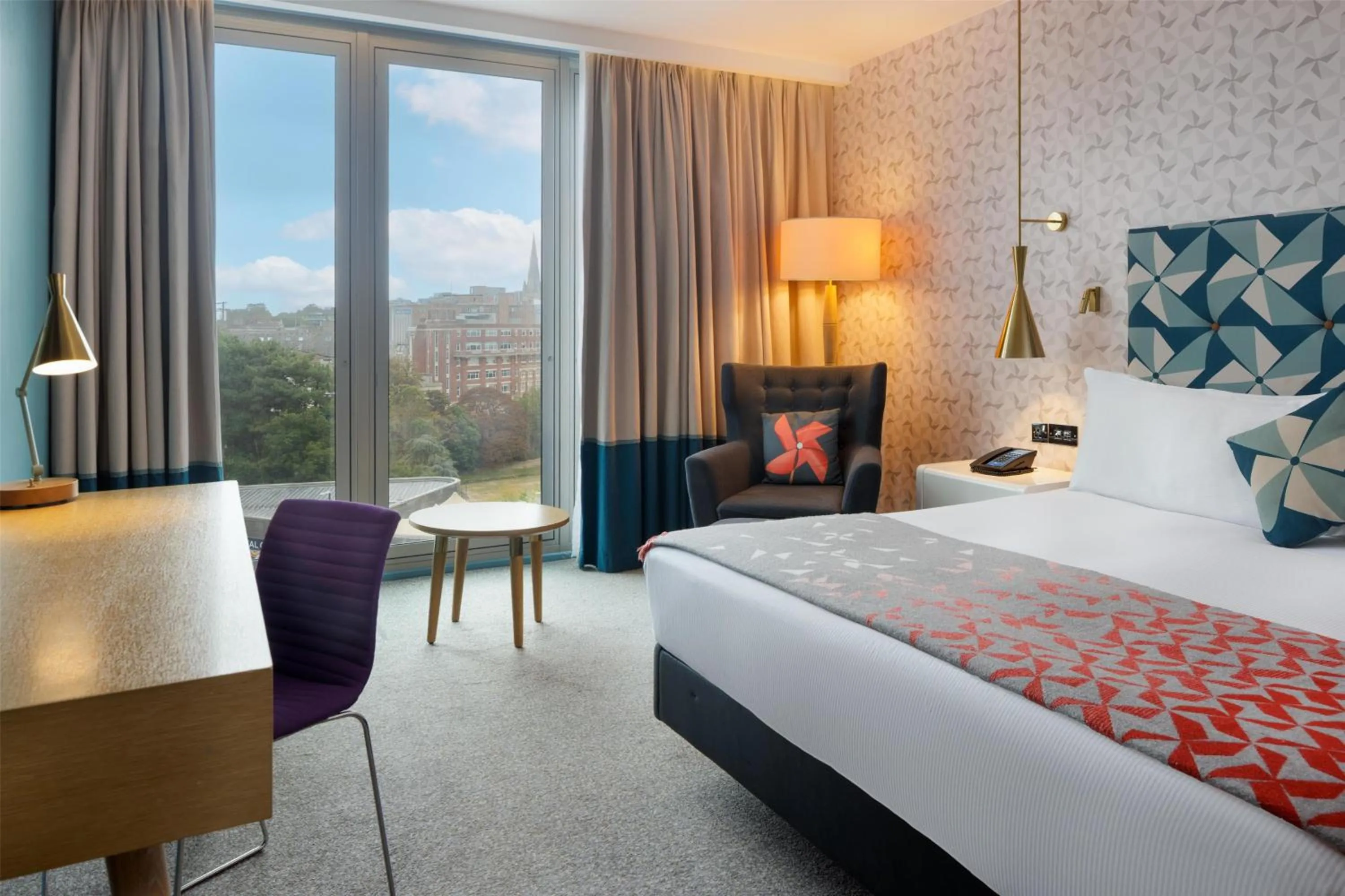 Bed in Hilton Bournemouth