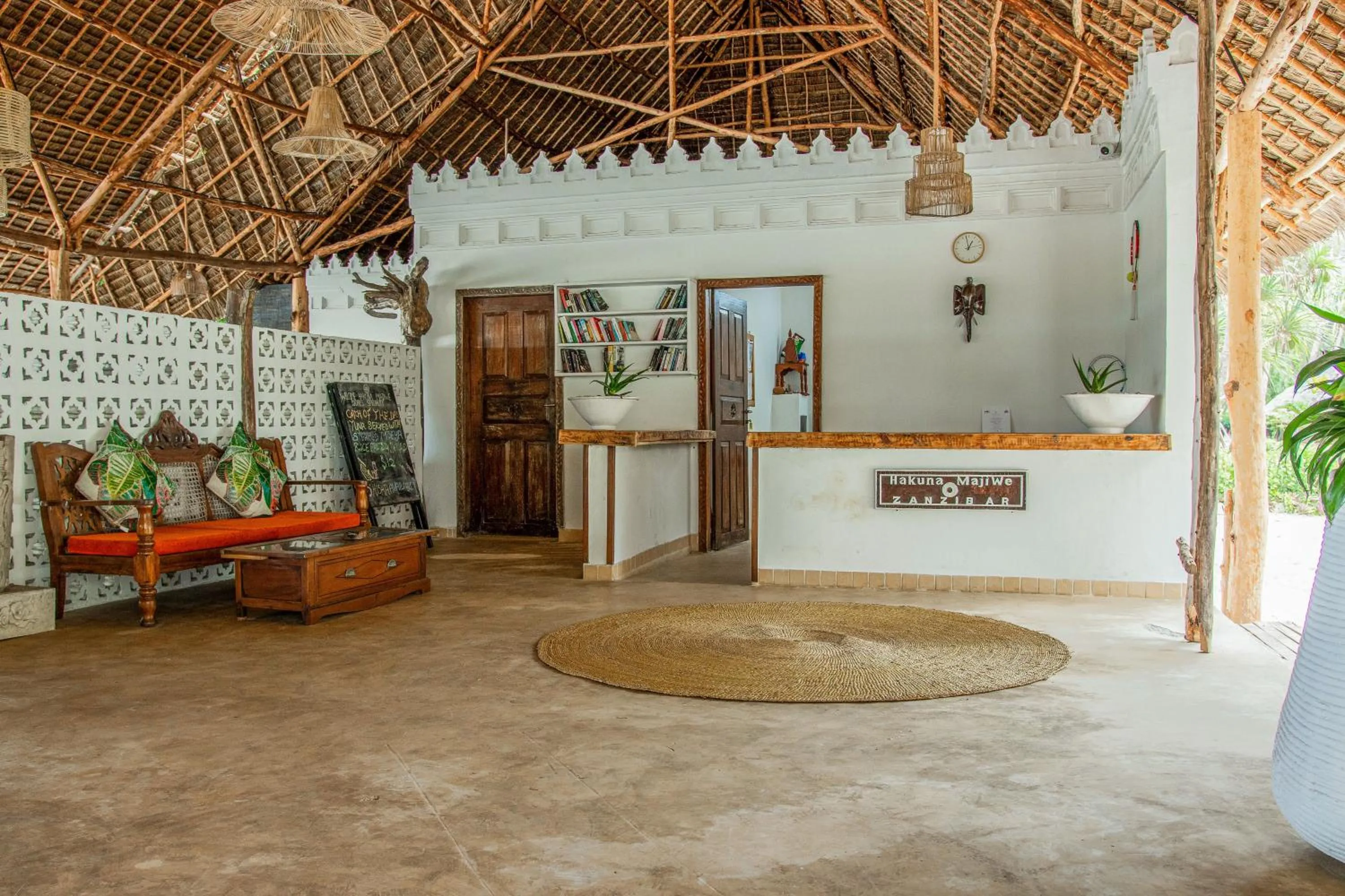 Lobby or reception in Hakuna Majiwe Beach Lodge