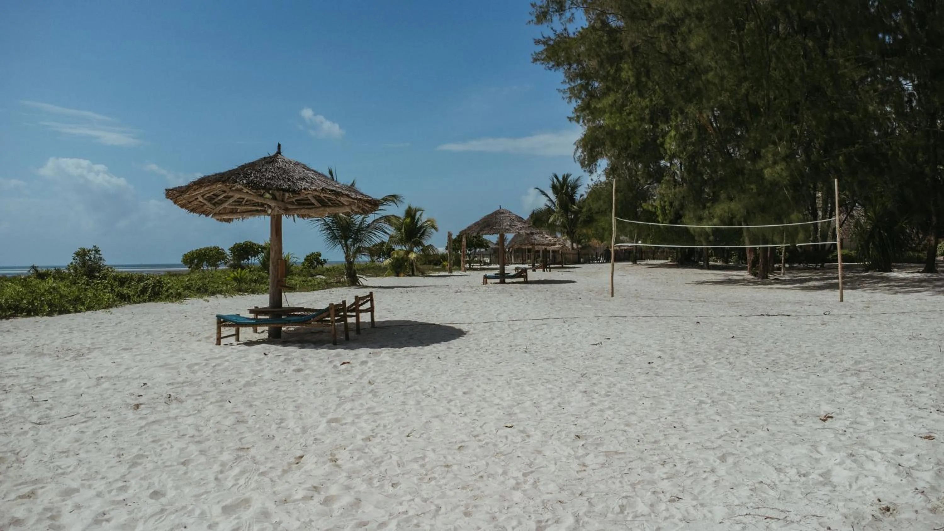 sunbed in Hakuna Majiwe Beach Lodge