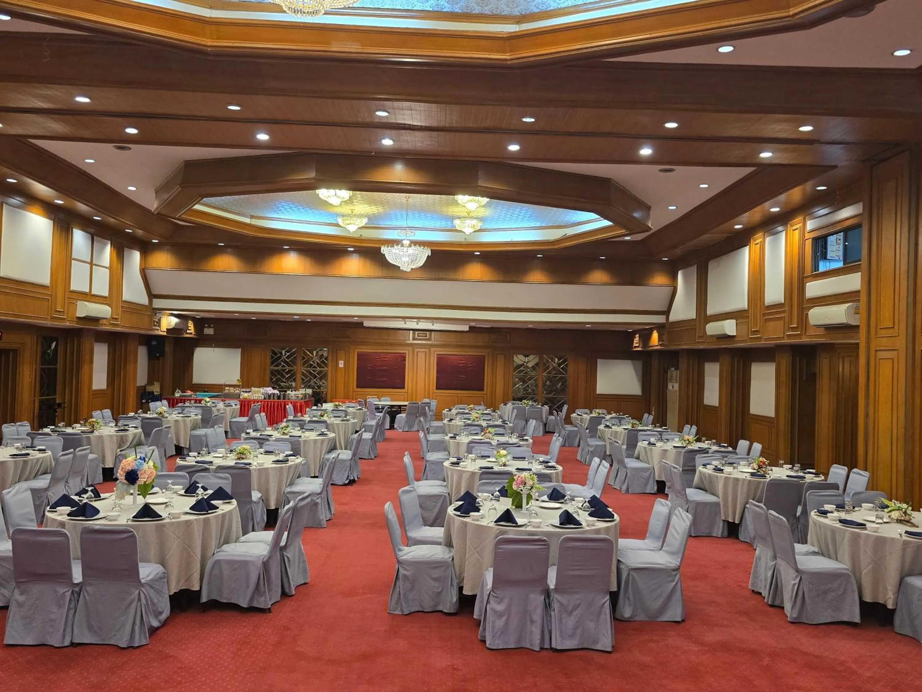 Banquet/Function facilities in First Pacific Cirrus