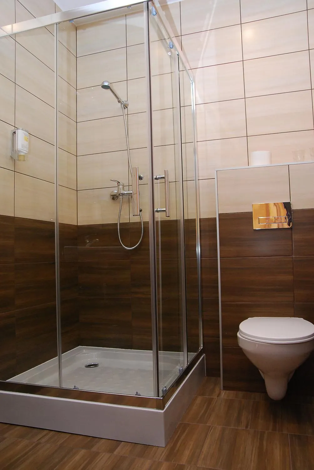 Shower in Pałac Kłanino