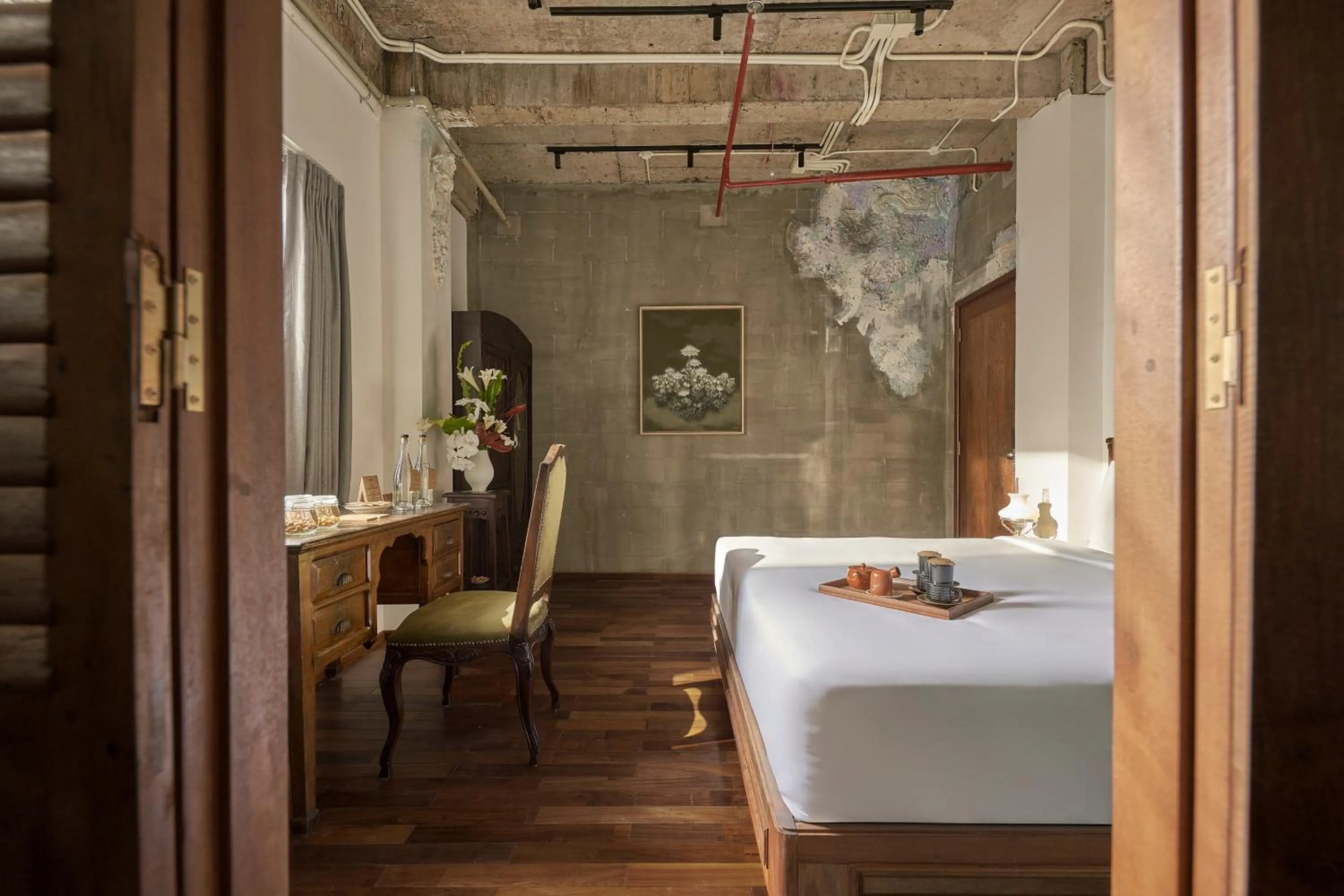 Bedroom, Bed in Anima Saigon Boutique - Vietnamese Contemporary Art Hotel