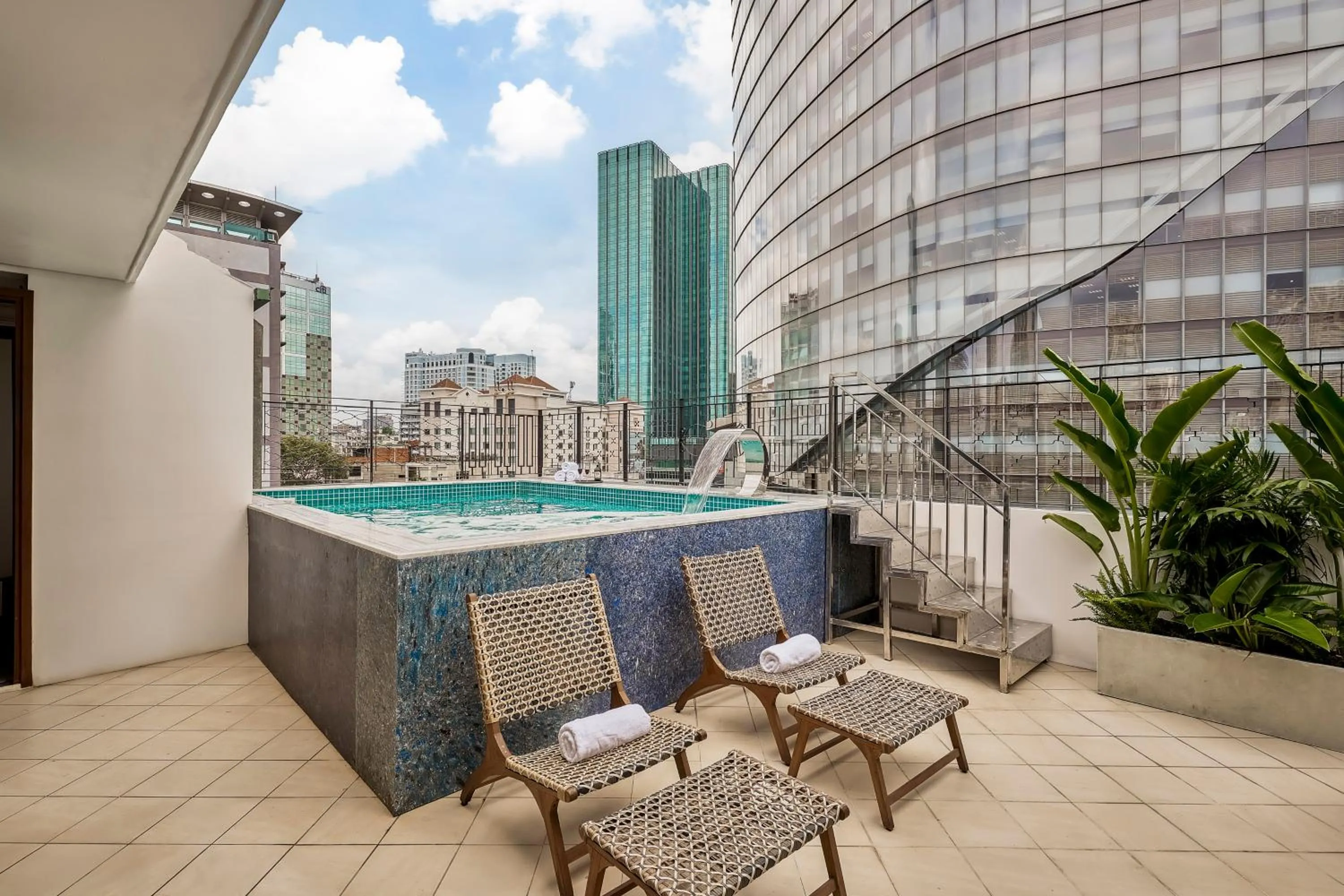 Day in Anima Saigon Boutique - Vietnamese Contemporary Art Hotel