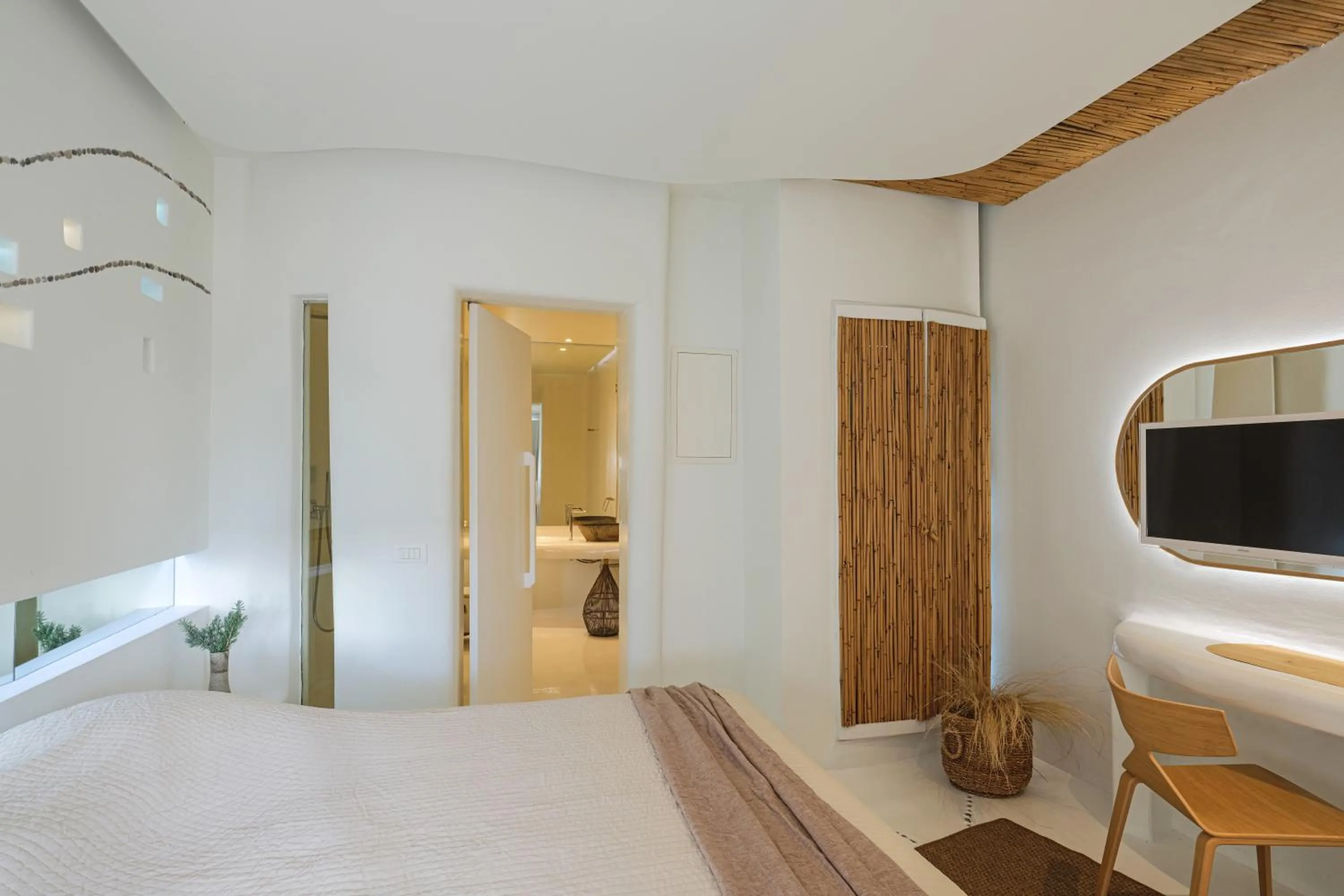 Garden, Bed in Andronikos Hotel