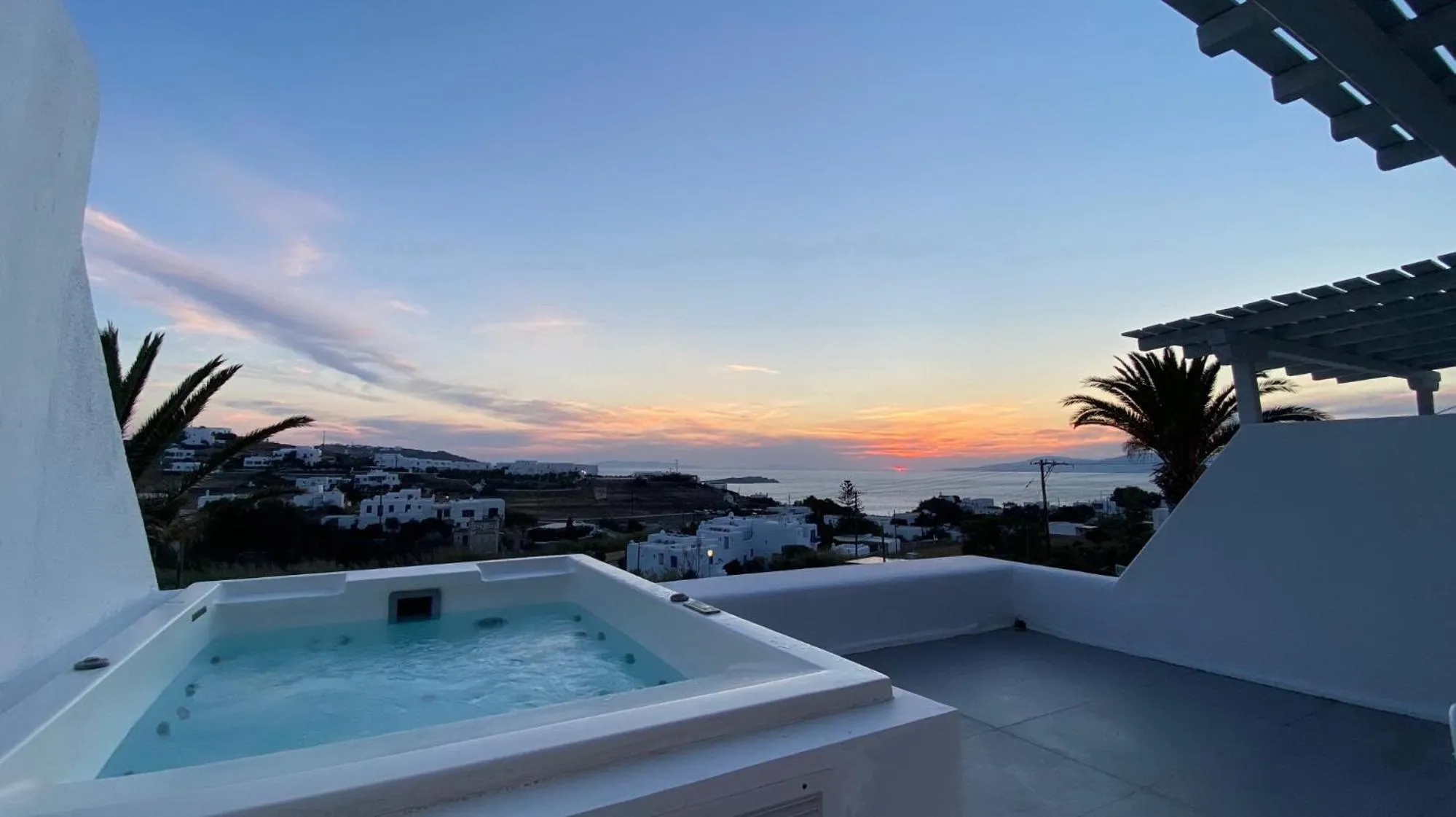 Sunset in Andronikos Hotel