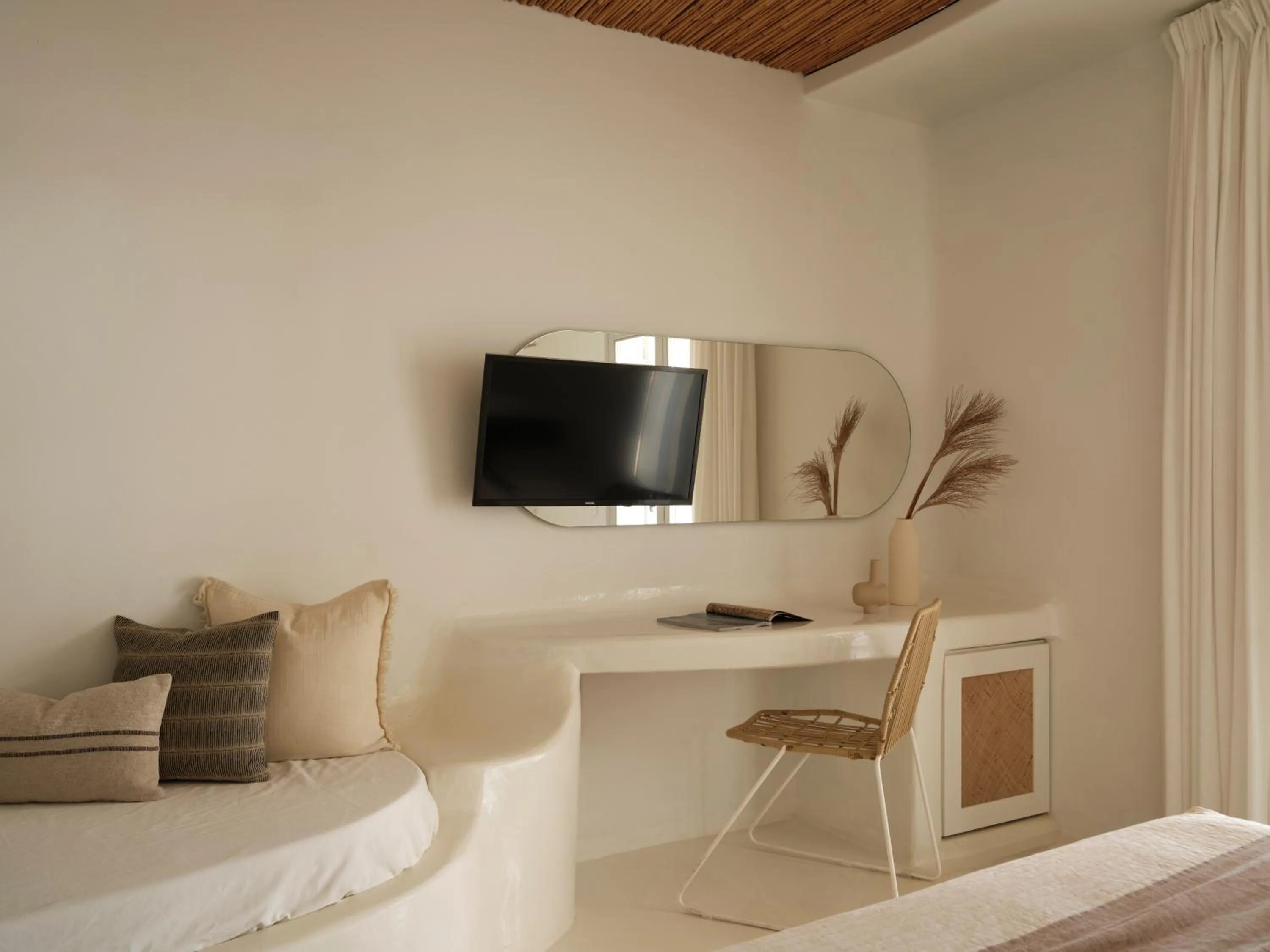 Decorative detail, Bed in Andronikos Hotel