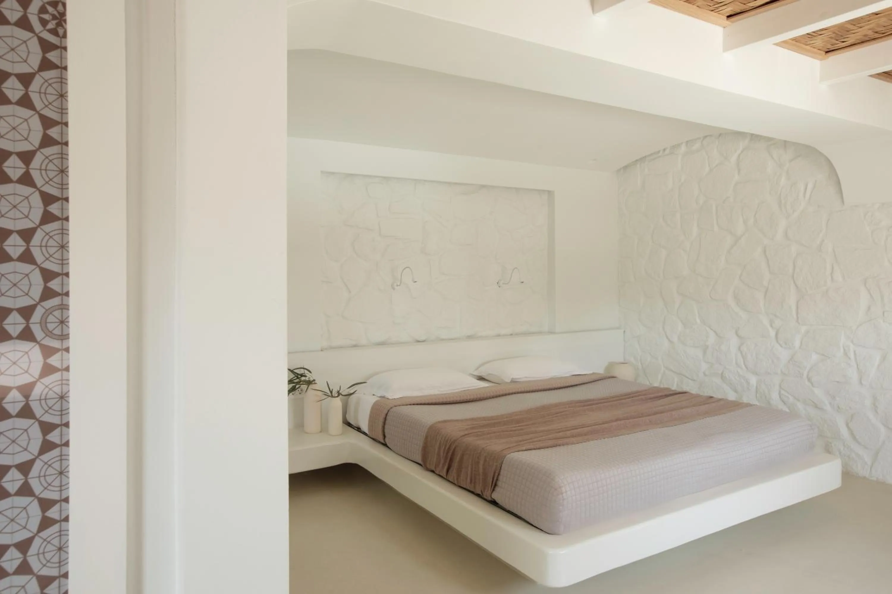 Bed in Andronikos Hotel