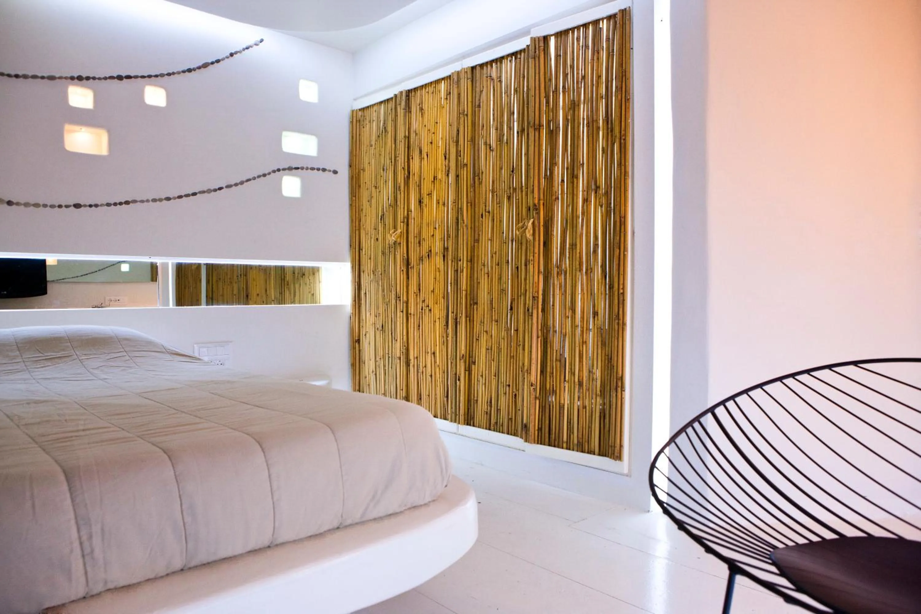 Bed in Andronikos Hotel