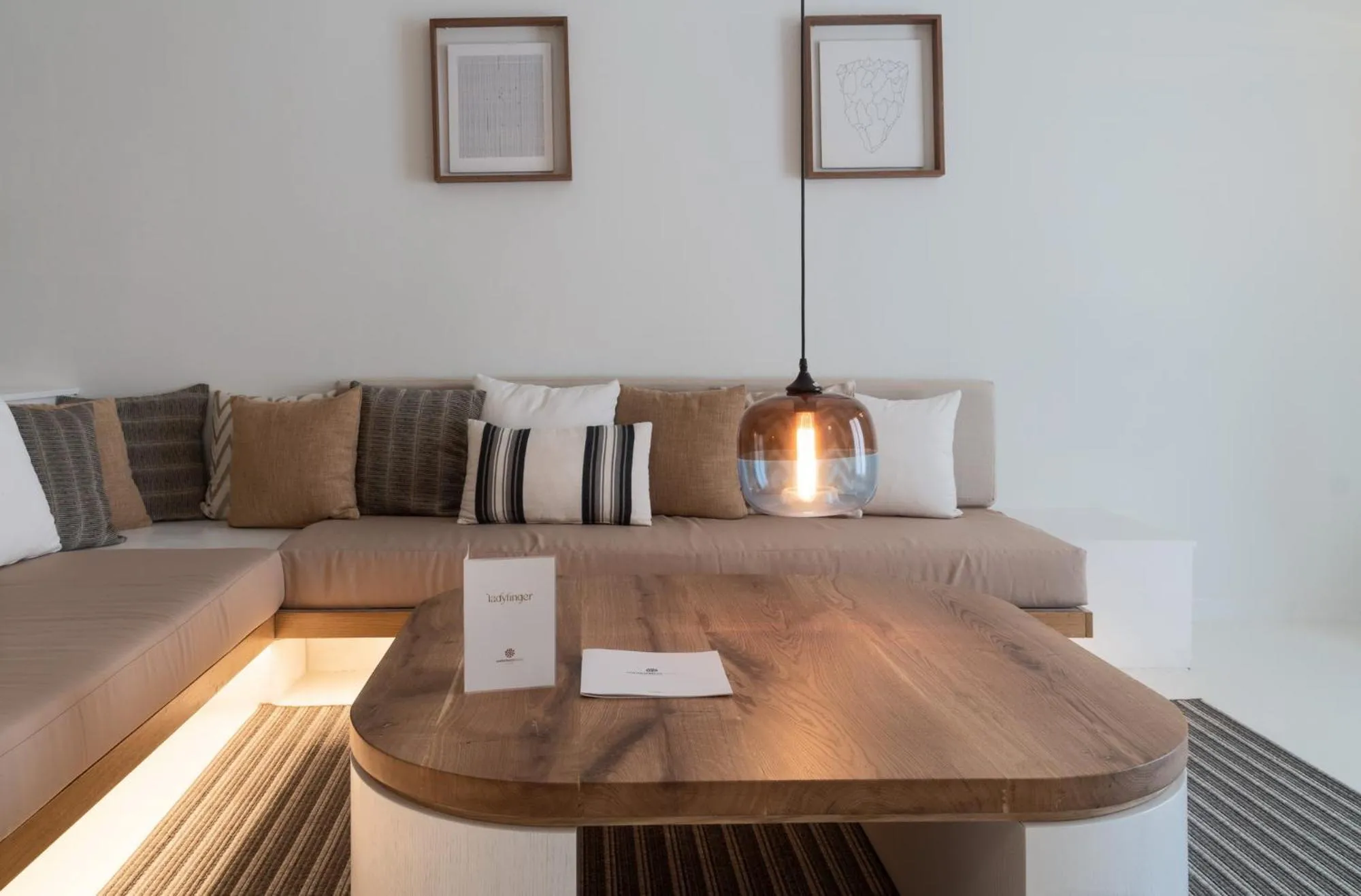 Decorative detail in Andronikos Hotel