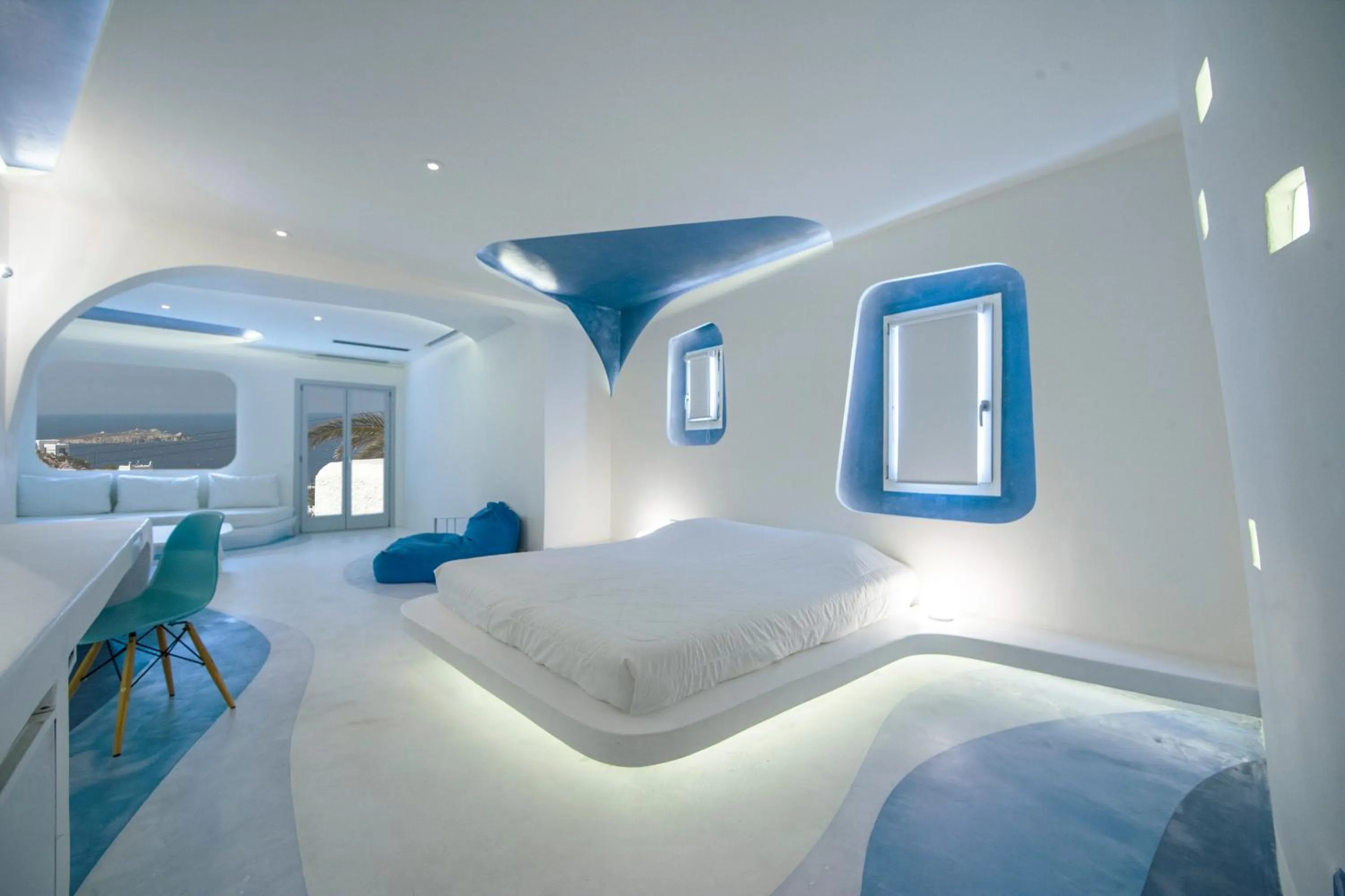 Decorative detail, Bed in Andronikos Hotel