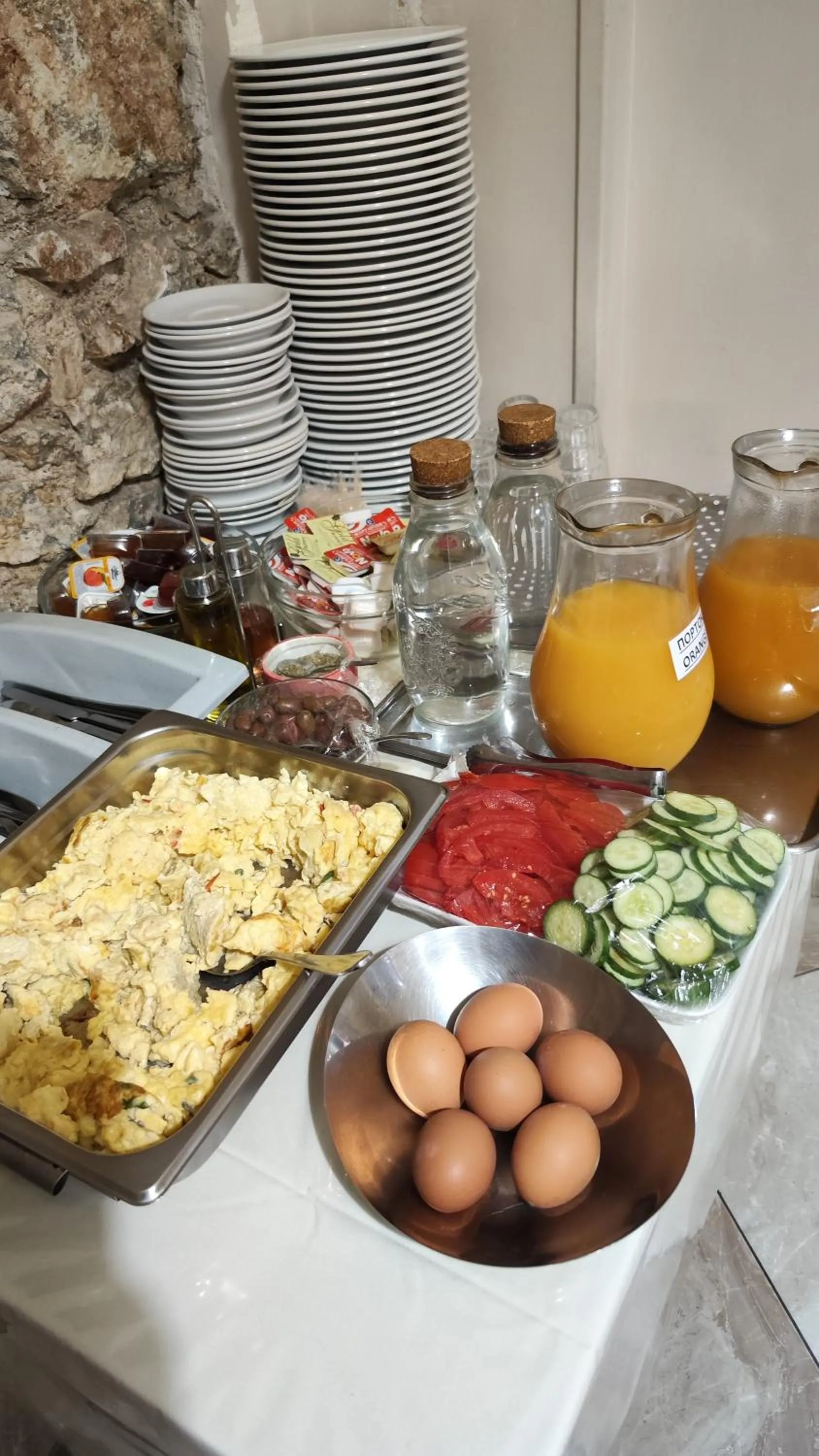 Breakfast in Ambrosia Suites