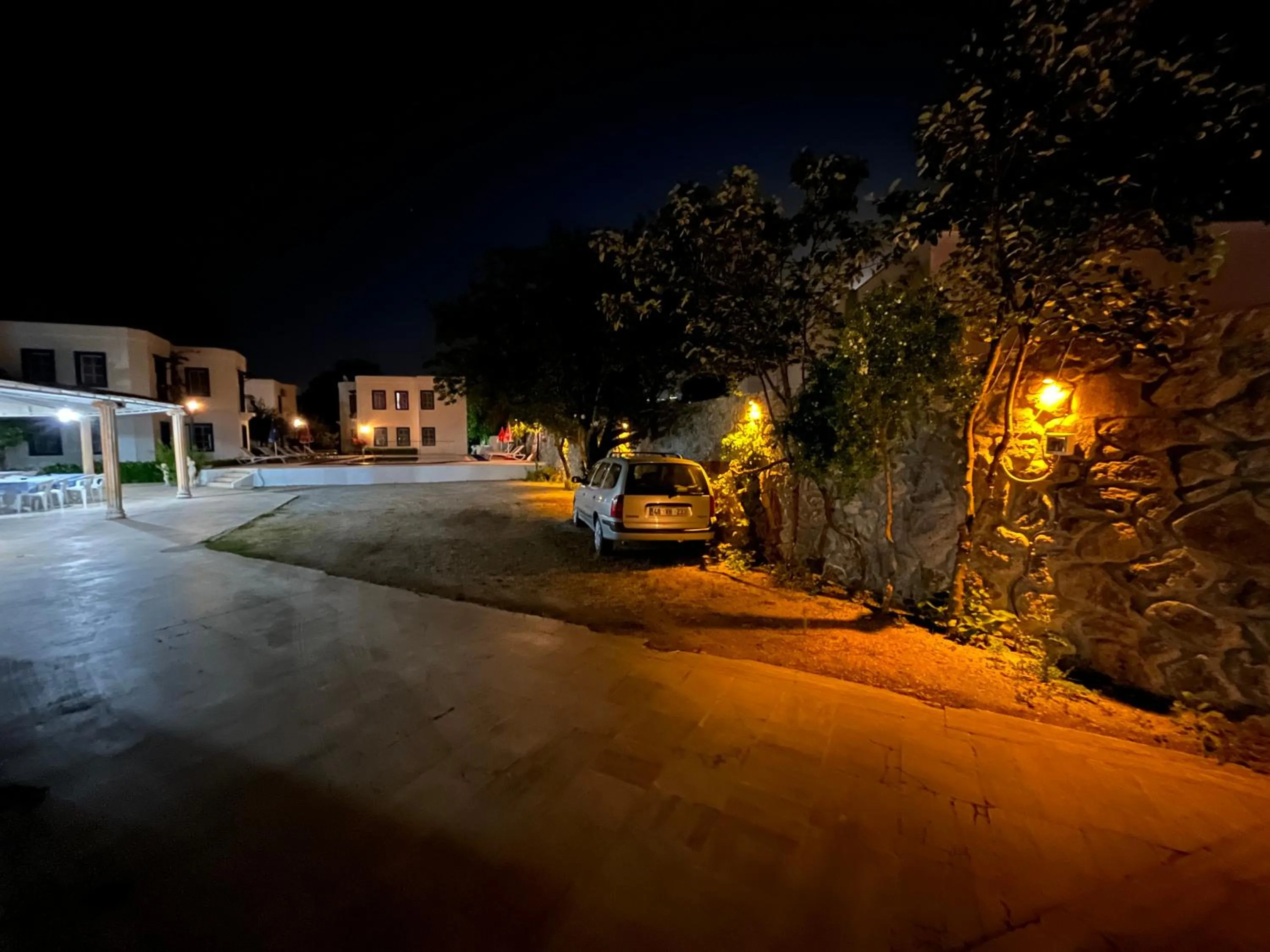 Parking in Ege Apartments