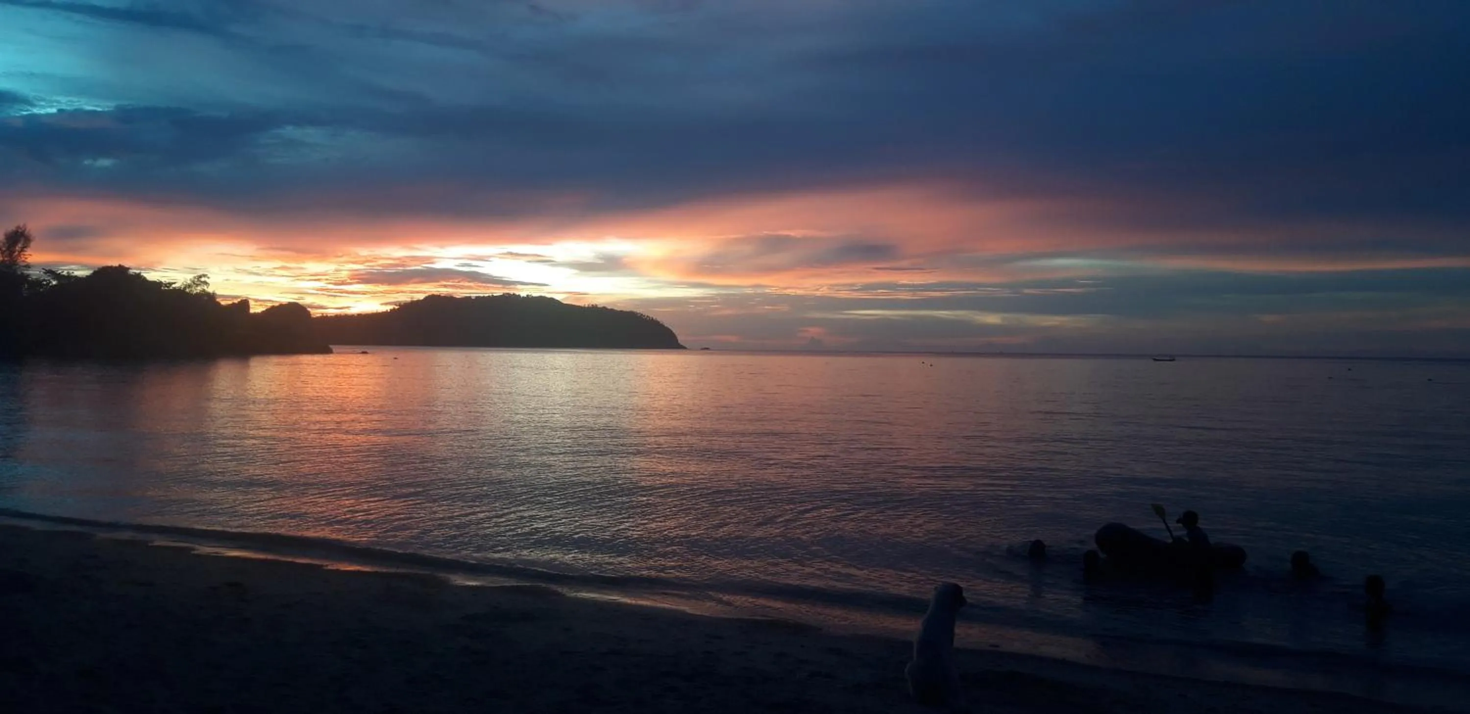 Beach in Padel Phangan Suite