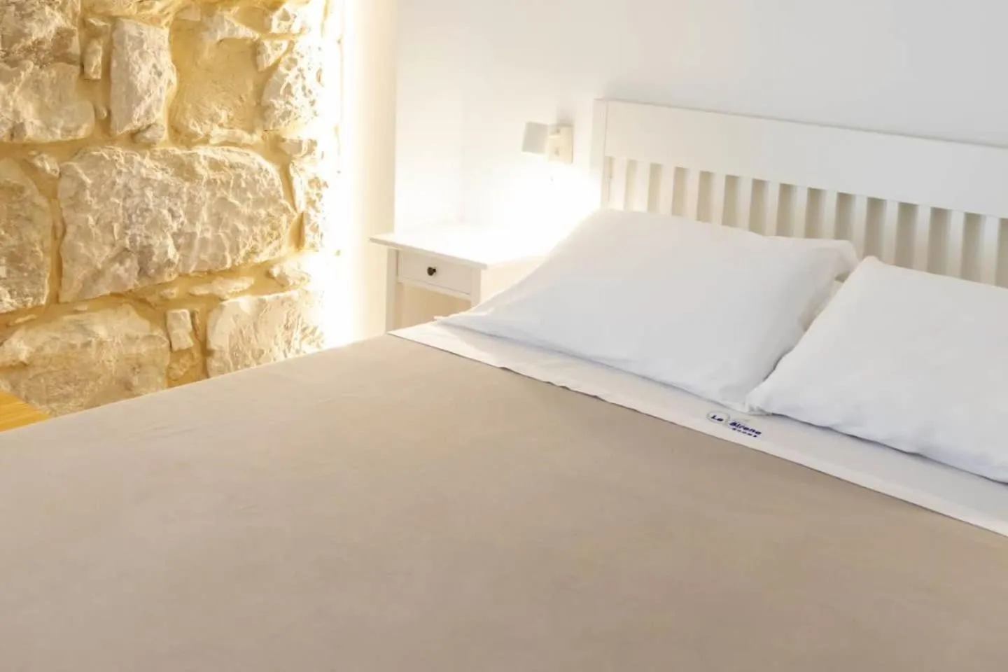 Bed in Le Sirene B&B