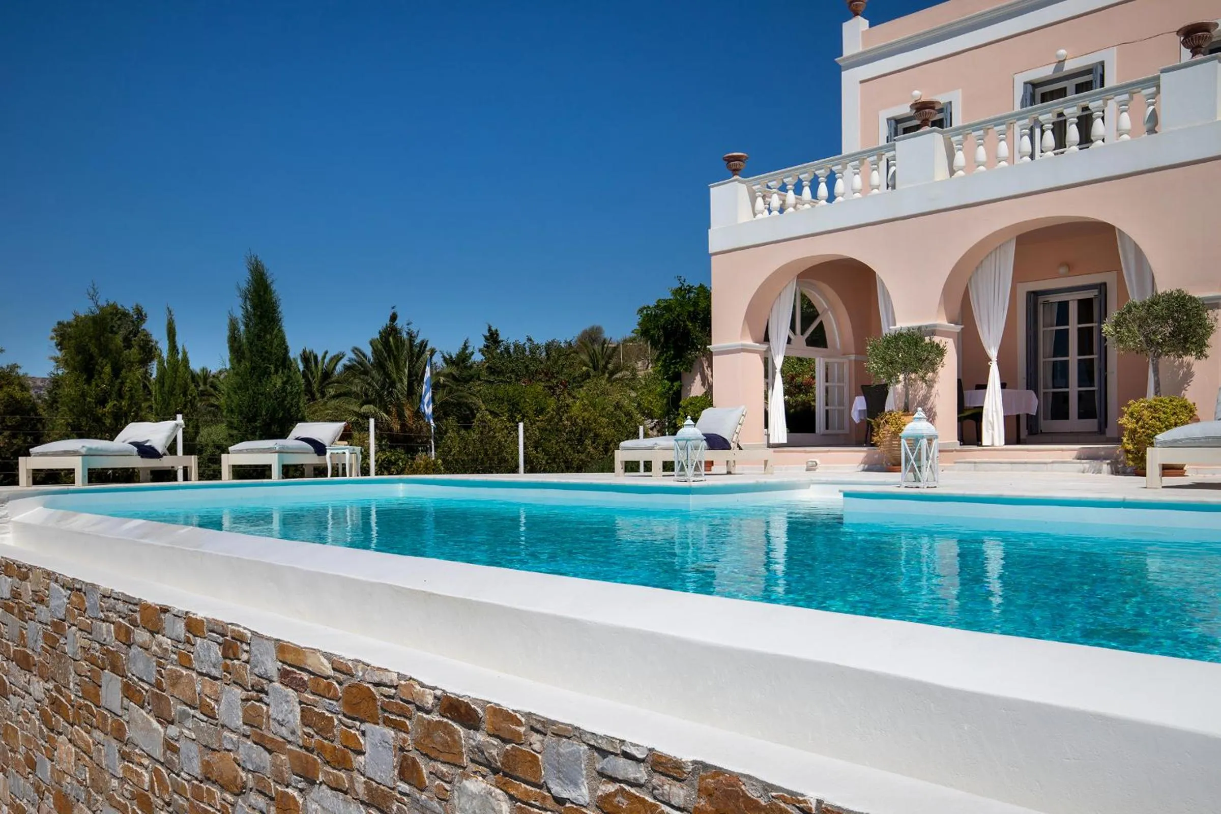 Garden in Villa Casa Del Sol Syros