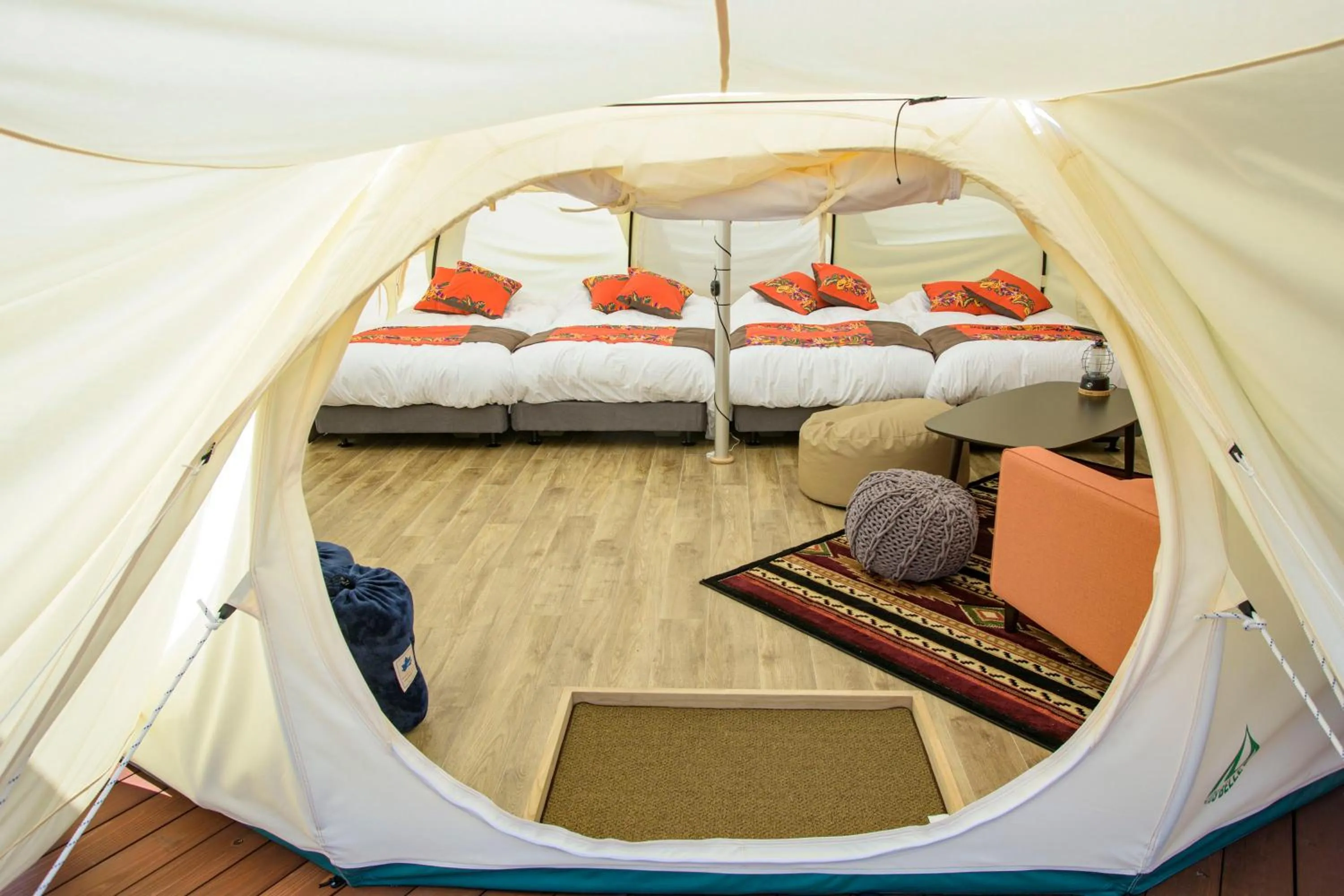 Bed in Hawaiians Glamping Mauna Village