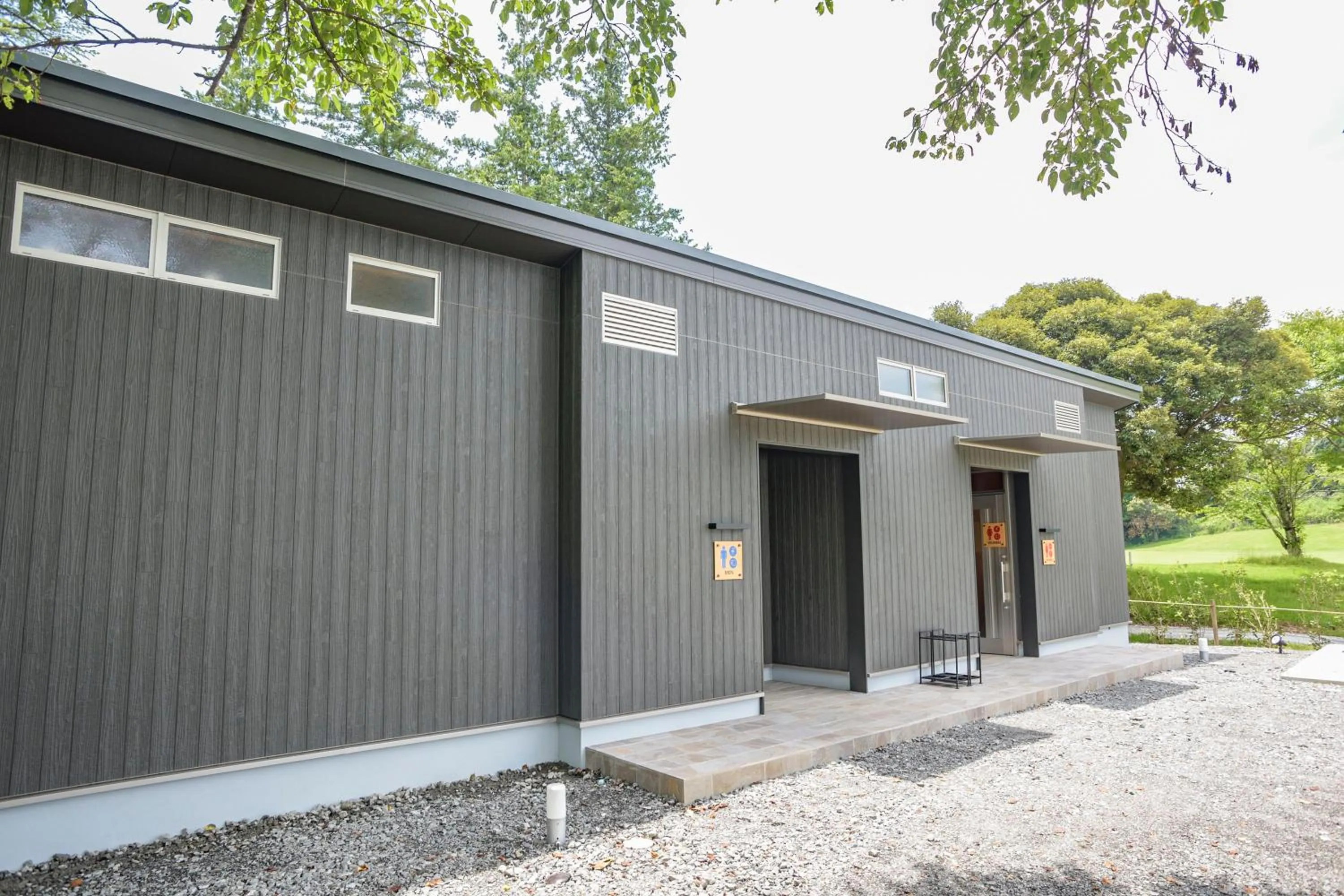 Shower in Hawaiians Glamping Mauna Village