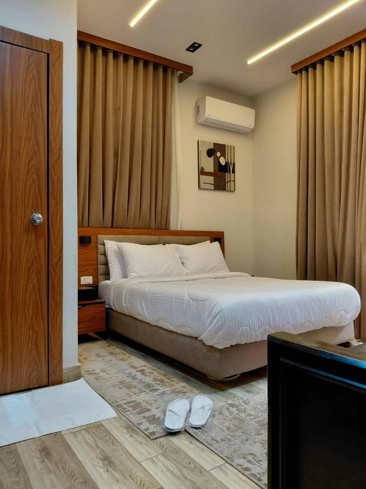 Bed in Italia Hotel Cairo