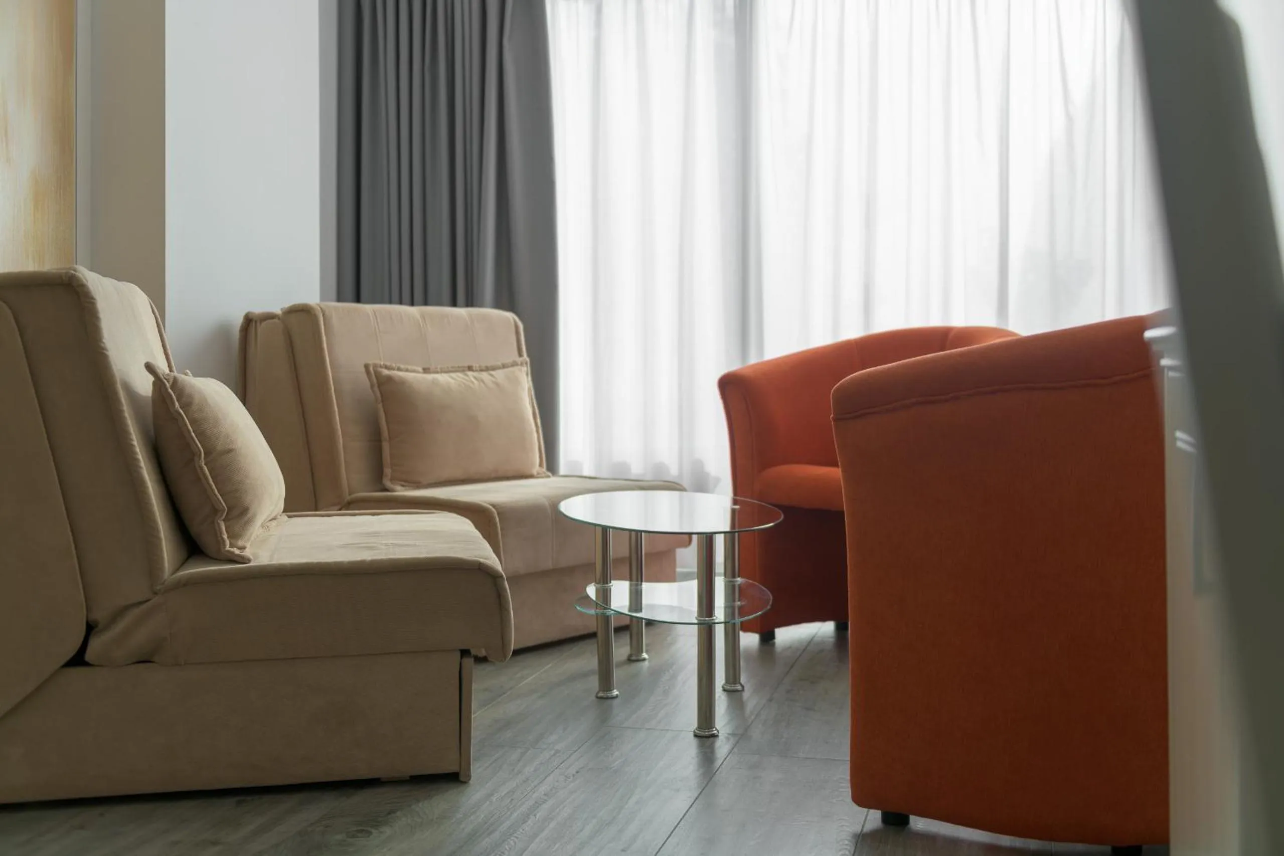 hair dresser in Garda Suite Hotel - Adults Only Hotel