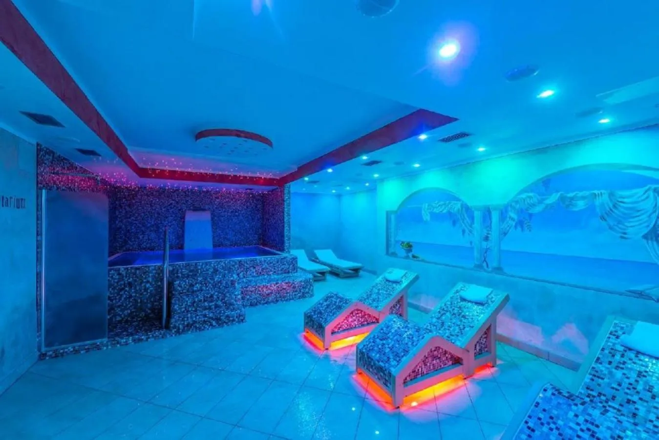 Hot Tub in Garda Suite Hotel - Adults Only Hotel