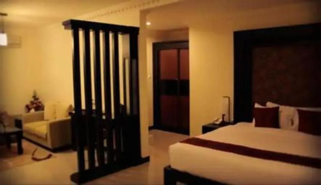 Bed in Rama Garden Hotel