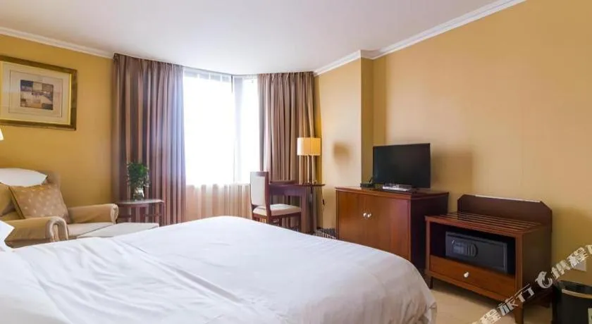 Bed in The Twenty First Century Hotel