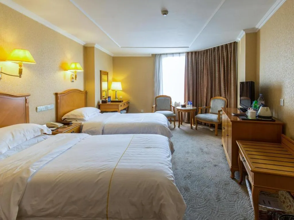 Bed in The Twenty First Century Hotel