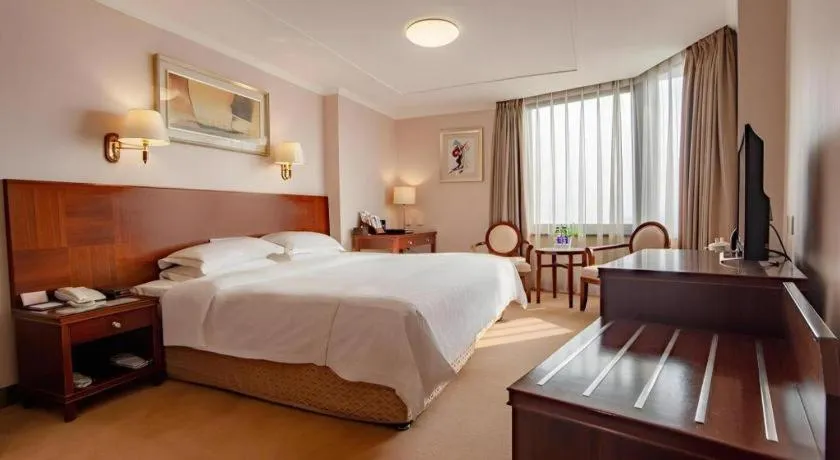 Bed in The Twenty First Century Hotel