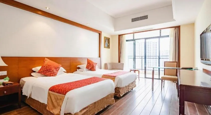 Bed in Sanya Yellow River Kyoto Hotel