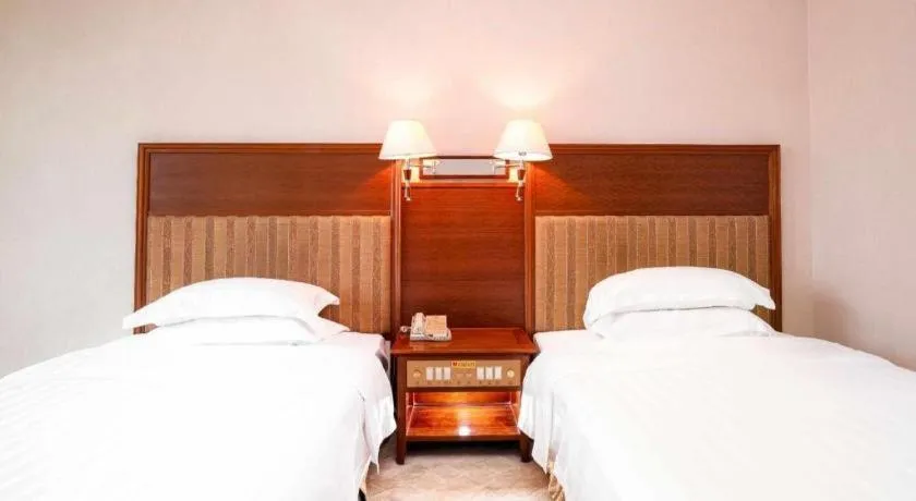 Bed in Gladden Hotel Shilong