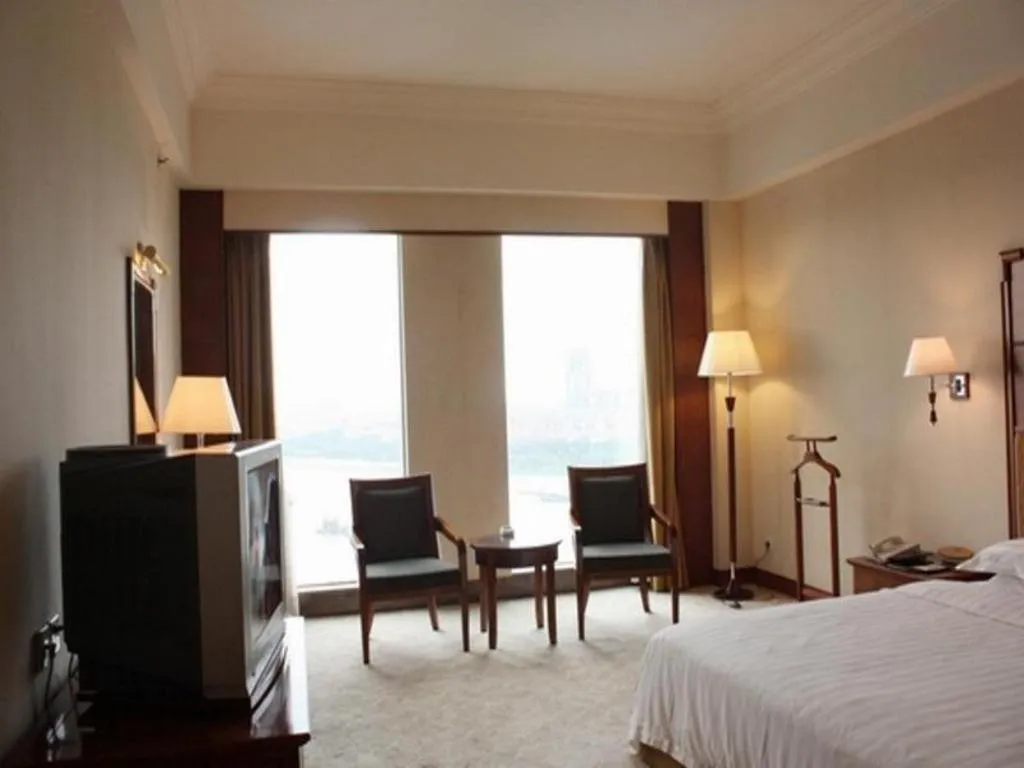 Bed in Gladden Hotel Shilong