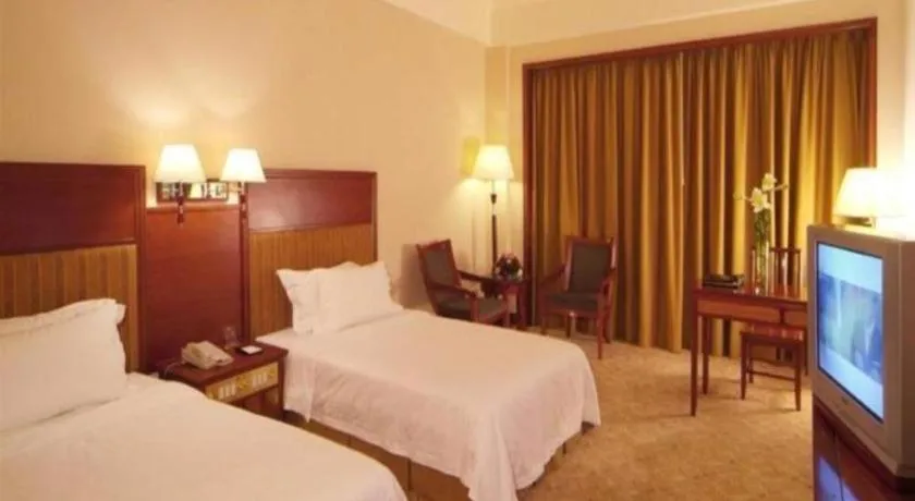 Bed in Gladden Hotel Shilong