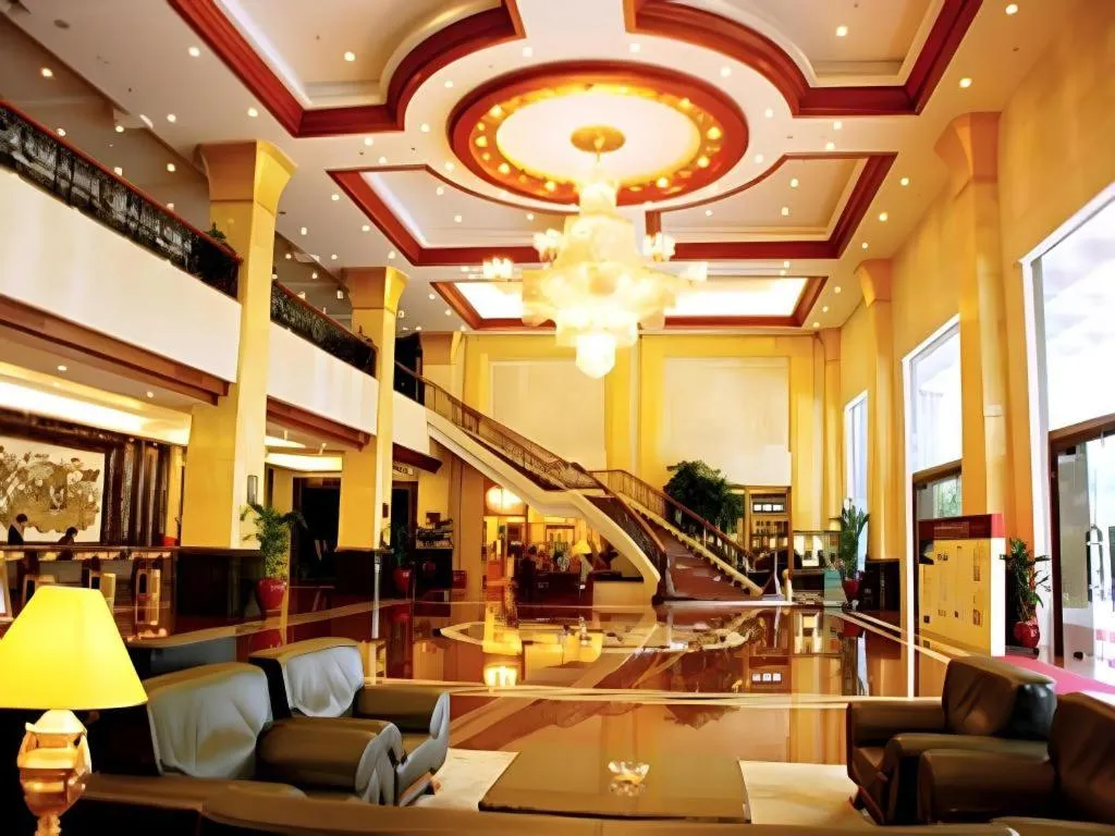 Gladden Hotel Shilong