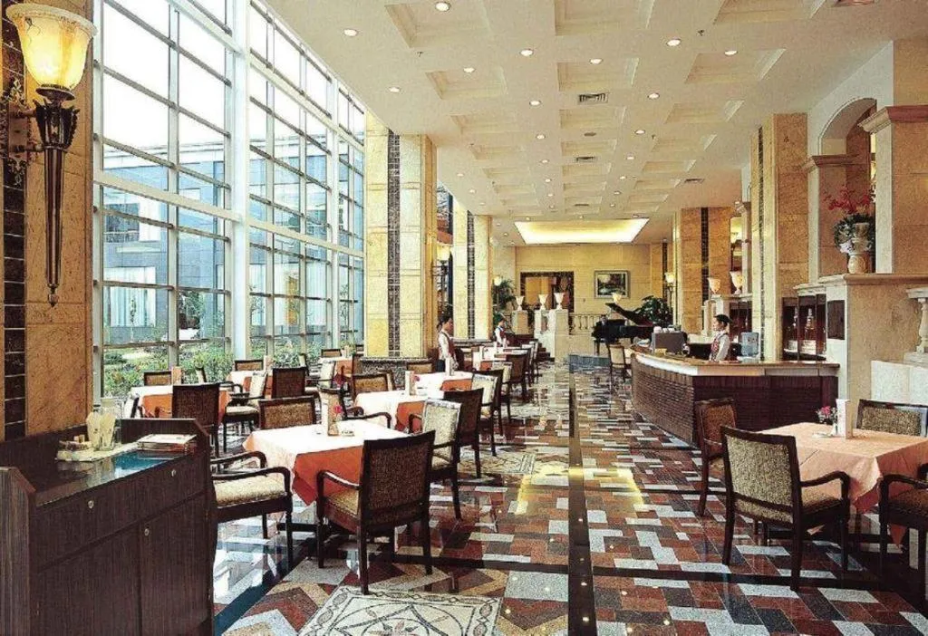 Gladden Hotel Shilong