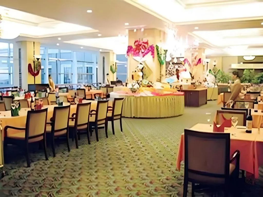 Gladden Hotel Shilong