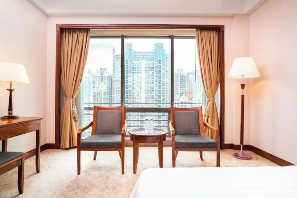 Gladden Hotel Shilong