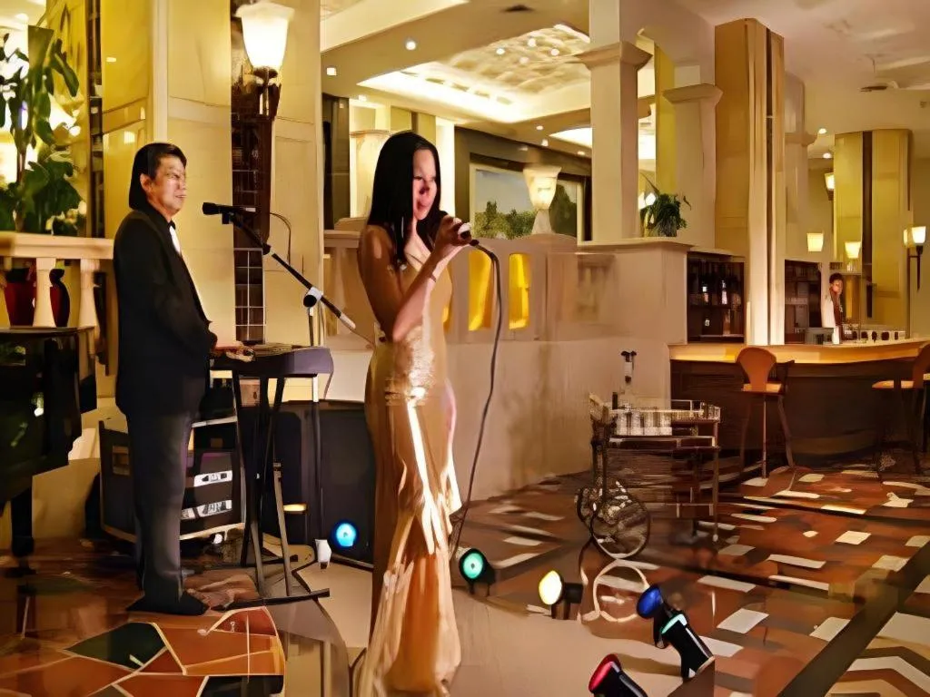 Gladden Hotel Shilong