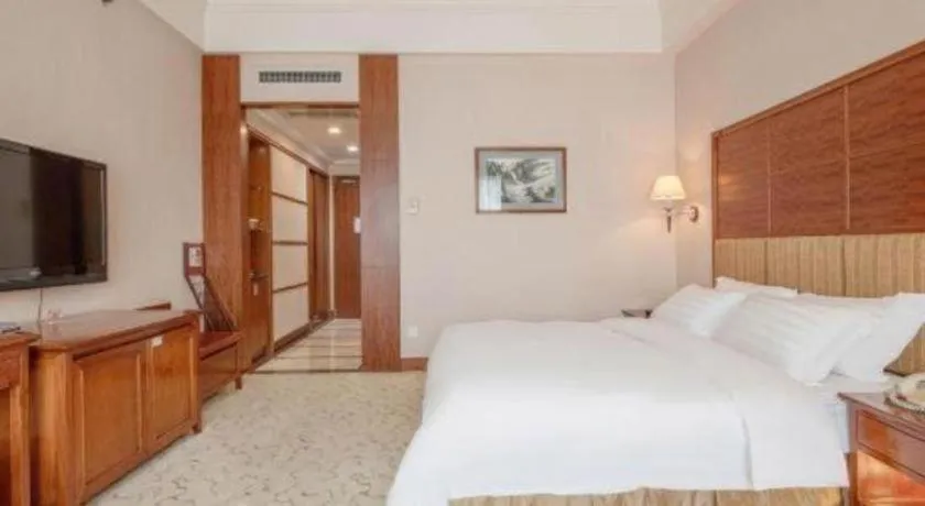 Bed in Gladden Hotel Shilong