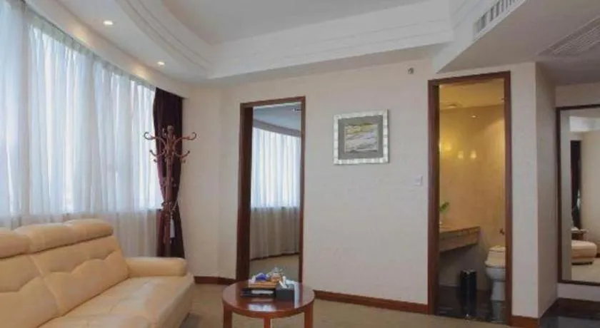 Shunde Emperor Hotel